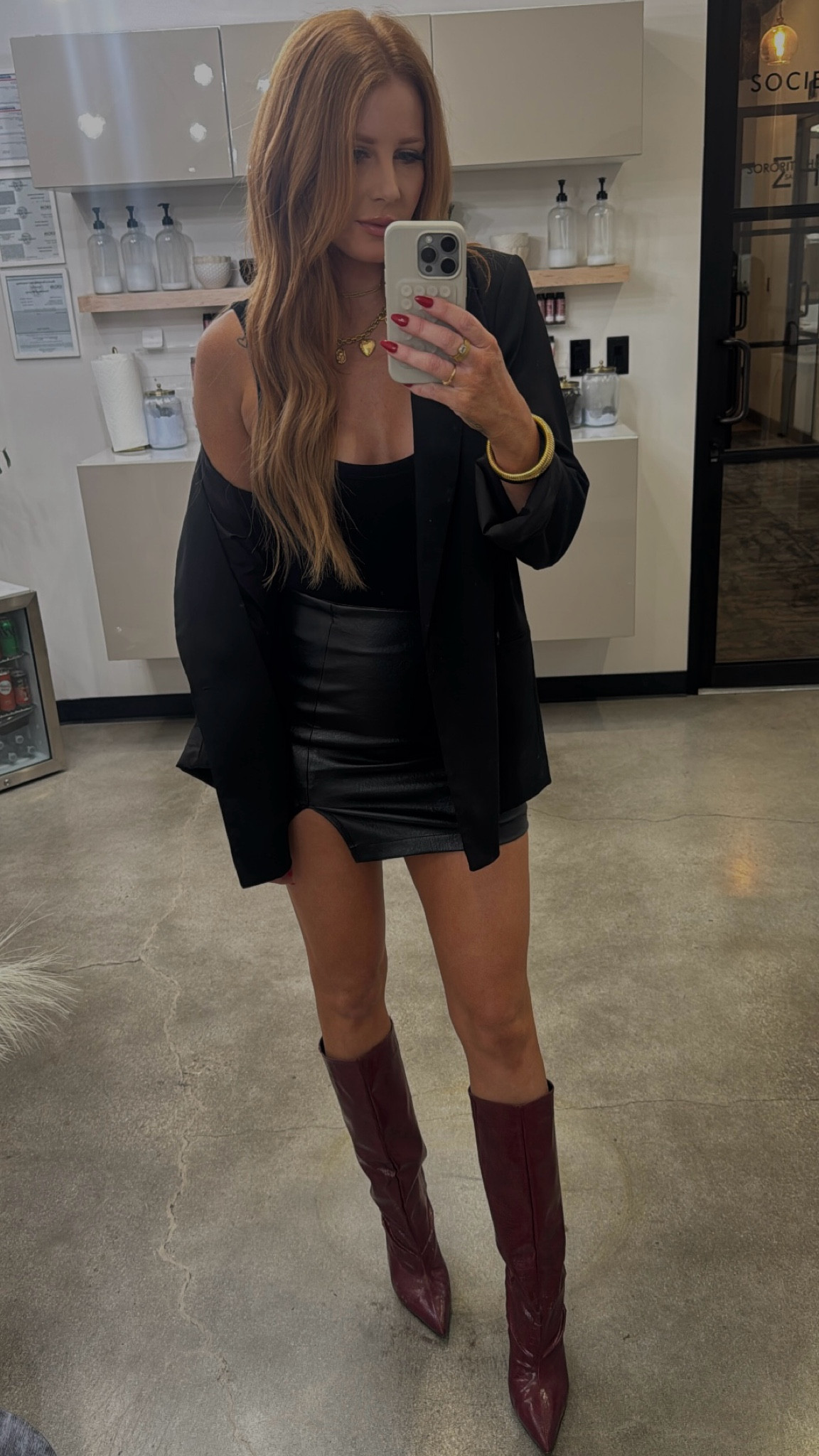 Hairdresser outfit babes💋

#LTKU #LTKStyleTip #LTKMostLoved