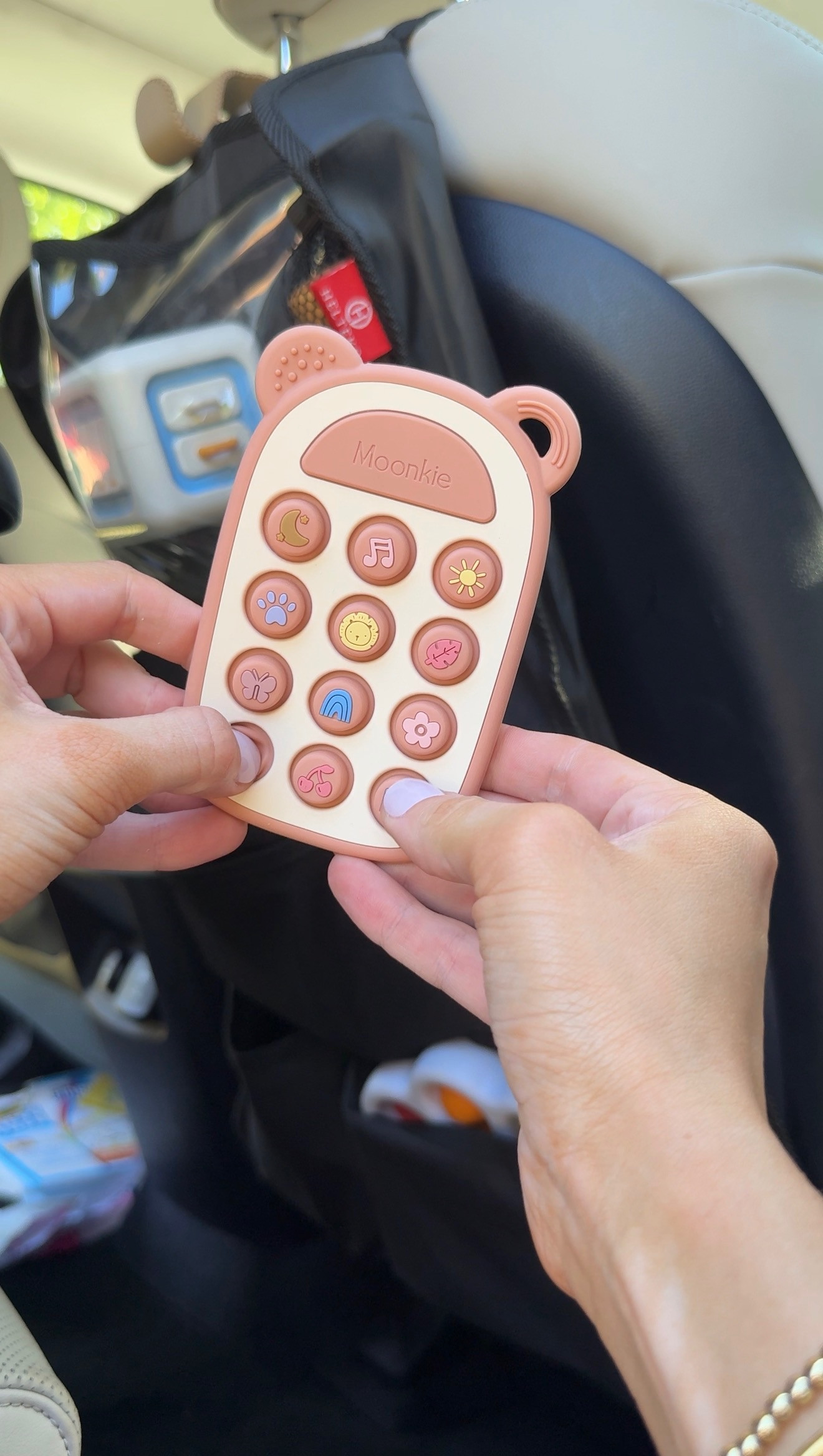 Keep the little ones happy and entertained with these Moonkie toys!

baby teething toy, teething toy car, baby toys, teething toy, teether, moonkie

#LTKBaby #LTKKids #LTKTravel