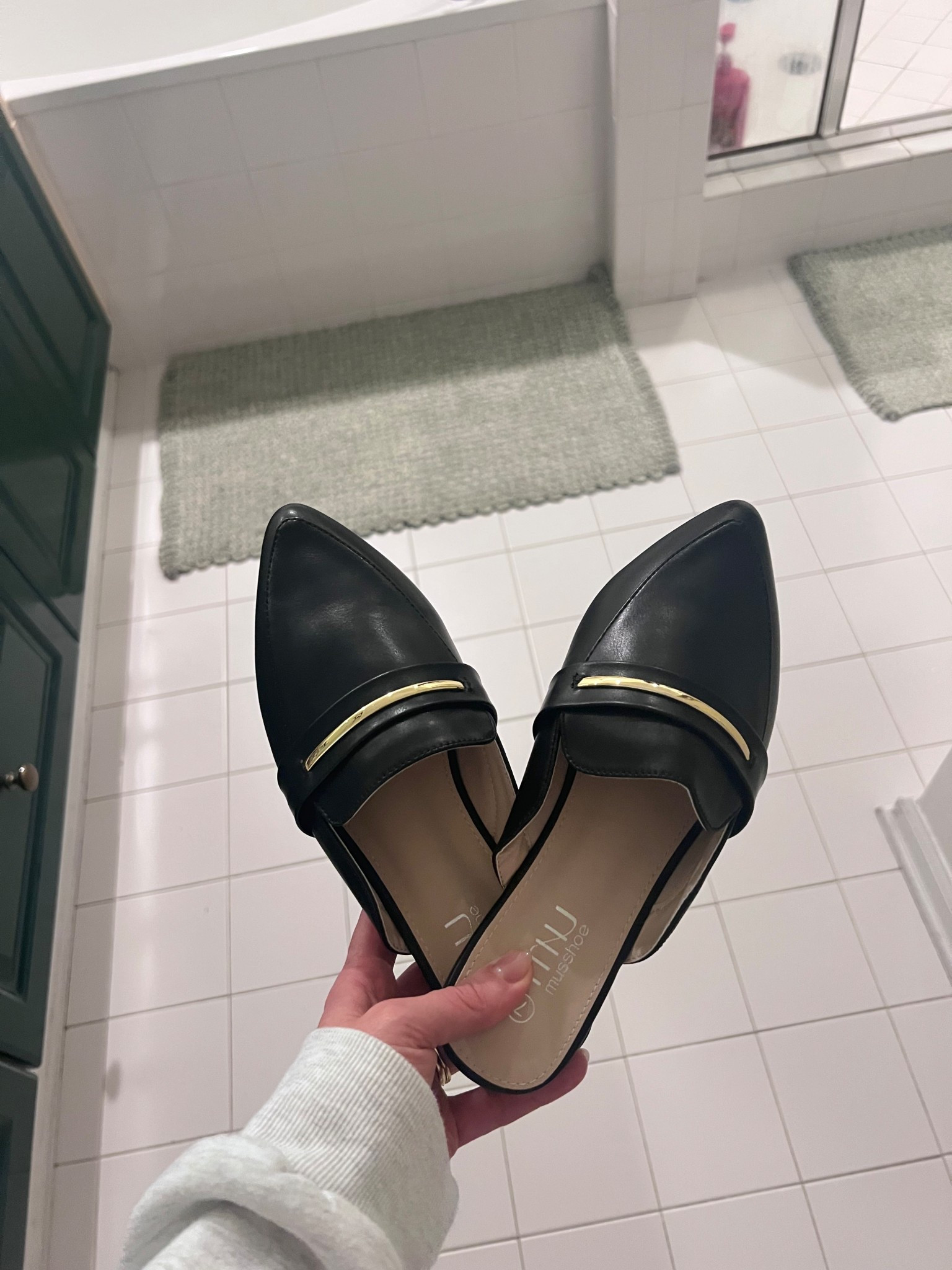 Needed a black pair of business casual shoes. Live the little gold detail on these. They also are super comfy!

#LTKFindsUnder50 #LTKWorkwear #LTKStyleTip