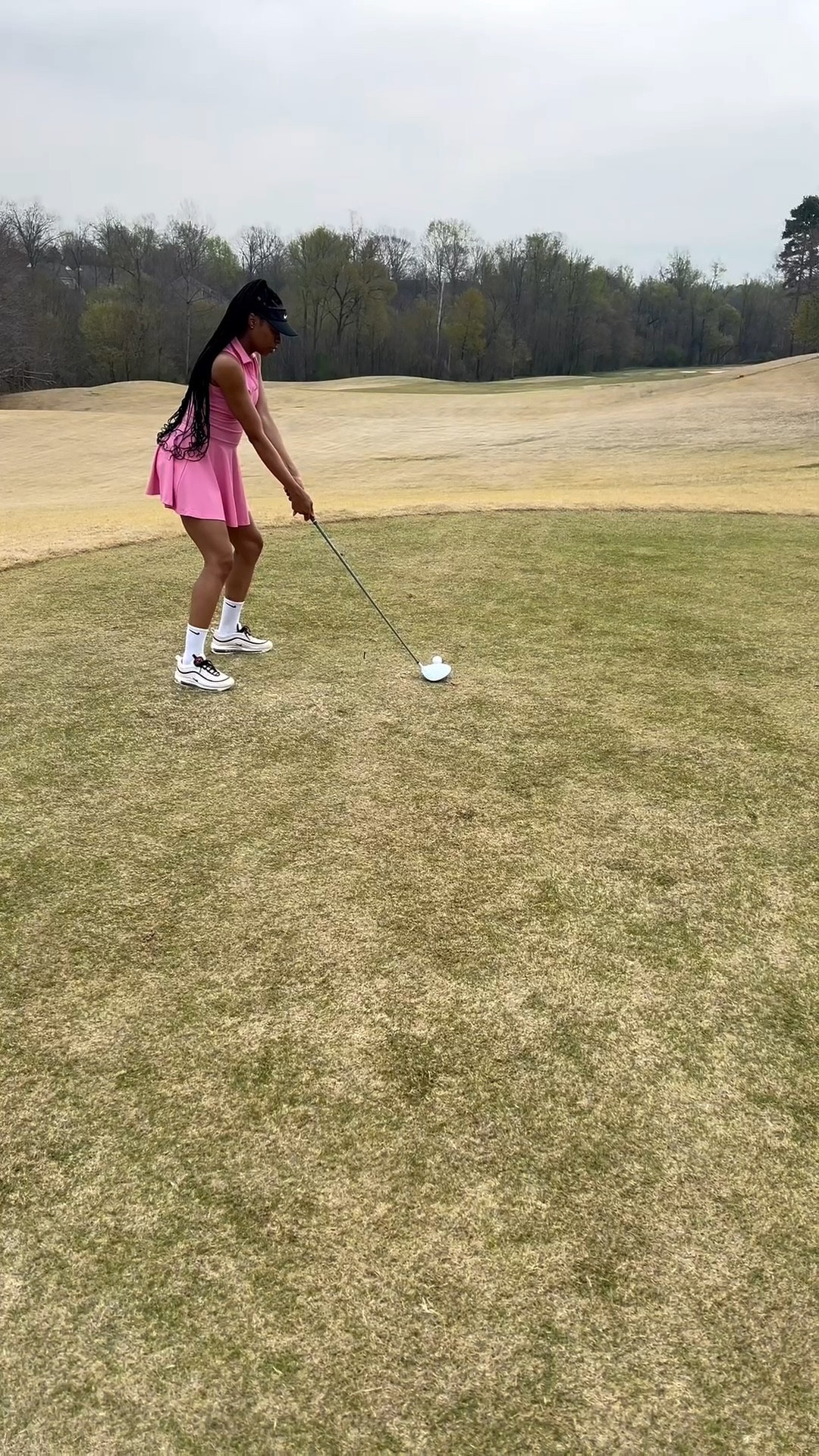Got invited to a golf tournament as a beginner 😭⛳️ so I focused on what I could control… the outfit 💅🏽 linking everything

#LTKdayinmylife #LTKfitnessgoals #LTKootd