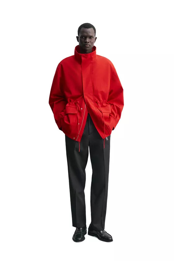 Regular fit parka made of technical fabric that repels water on contact. The fabric helps keep yo... | Zara UK