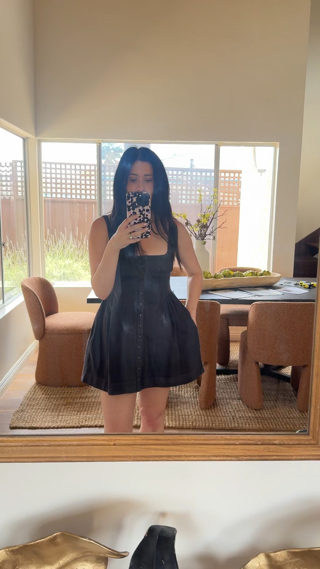 Because we love pockets! #lbd #dress #freepeople

#LTKStyleTip