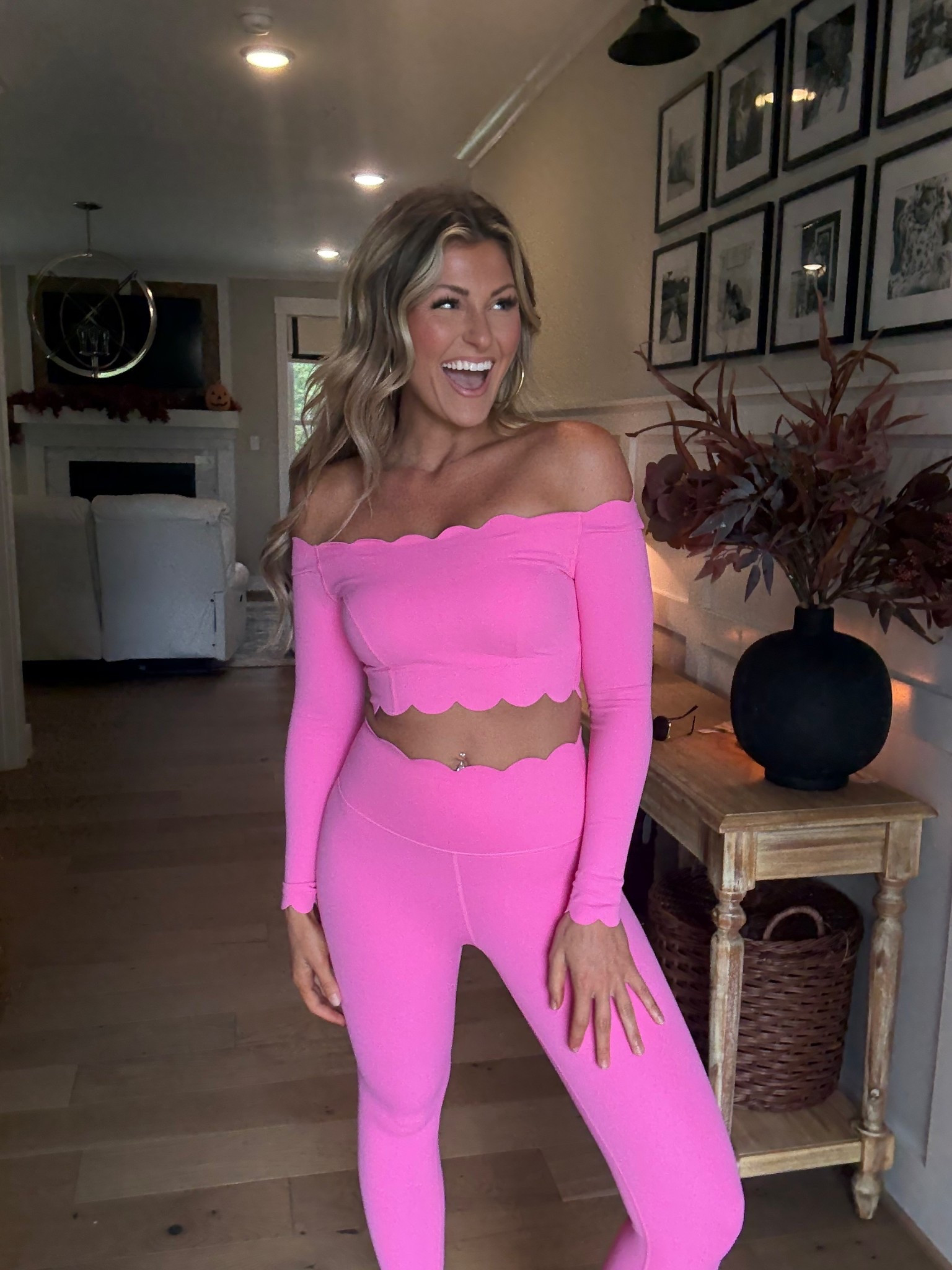 The CUTEST workout set! The color “Pink Hollywood” wearing a size M in both top and bottom 💕🫶🏼 code: SKYLAR

#LTKSeasonal #LTKActive #LTKFindsUnder100