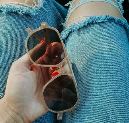 Amazon sunglasses 

#LTKtravel #LTKSeasonal #LTKfindsunder50