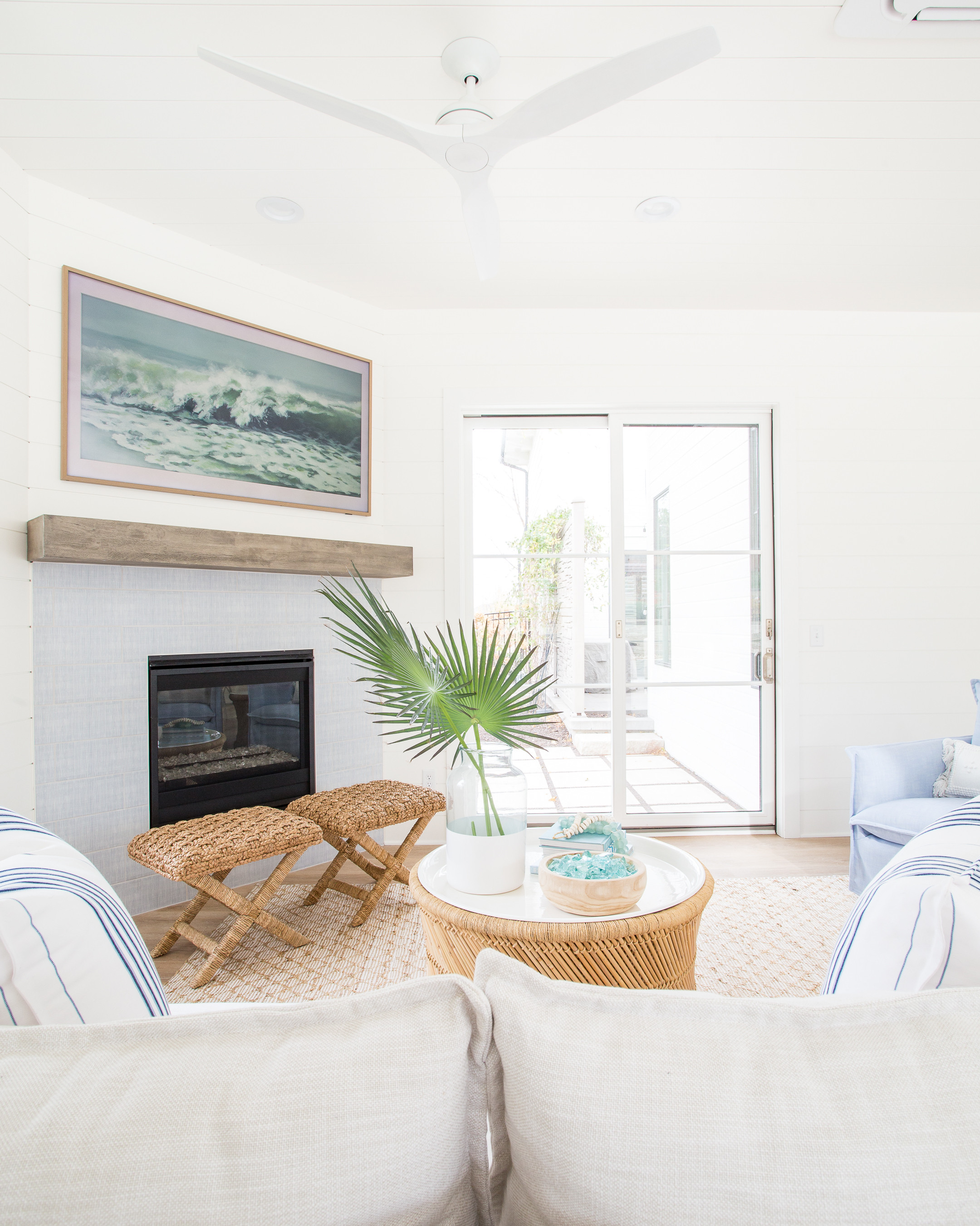 Omaha pool house modern living room design // throw pillows // faux stems  

 #LTKSeasonal #LTKHome