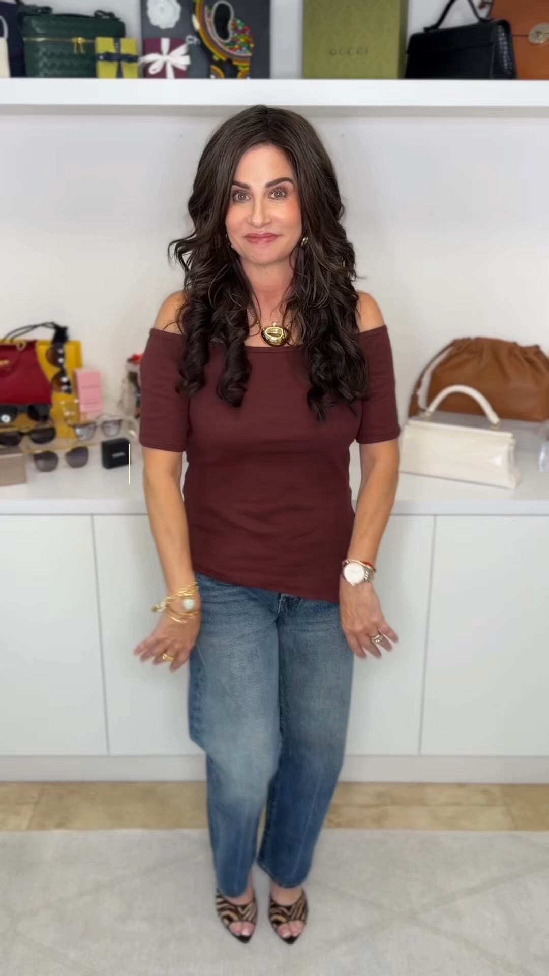 One change can make an entirely different look. Top med, jeans 25p ( short ) , slides TTS

#LTKxMadewell #LTKgrwm #LTKOver40