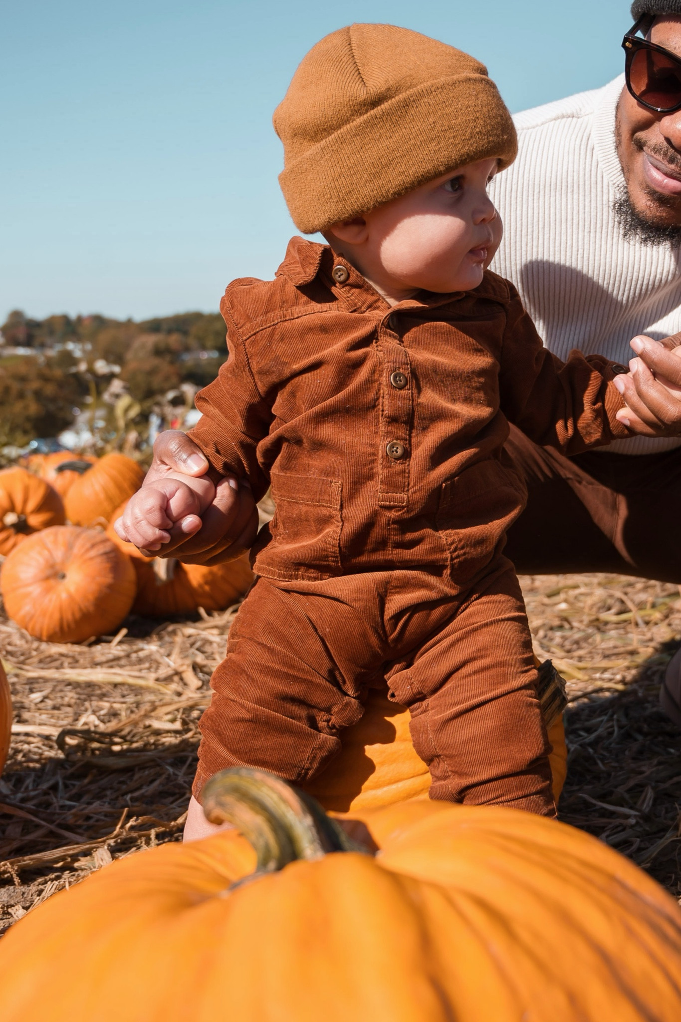 Corduroy baby boys jumpsuit

Baby boy fashion, baby fall outfit, corduroy jumpsuit, baby clothes, baby fall clothes #LTKbaby #LTKkids

#LTKSeasonal