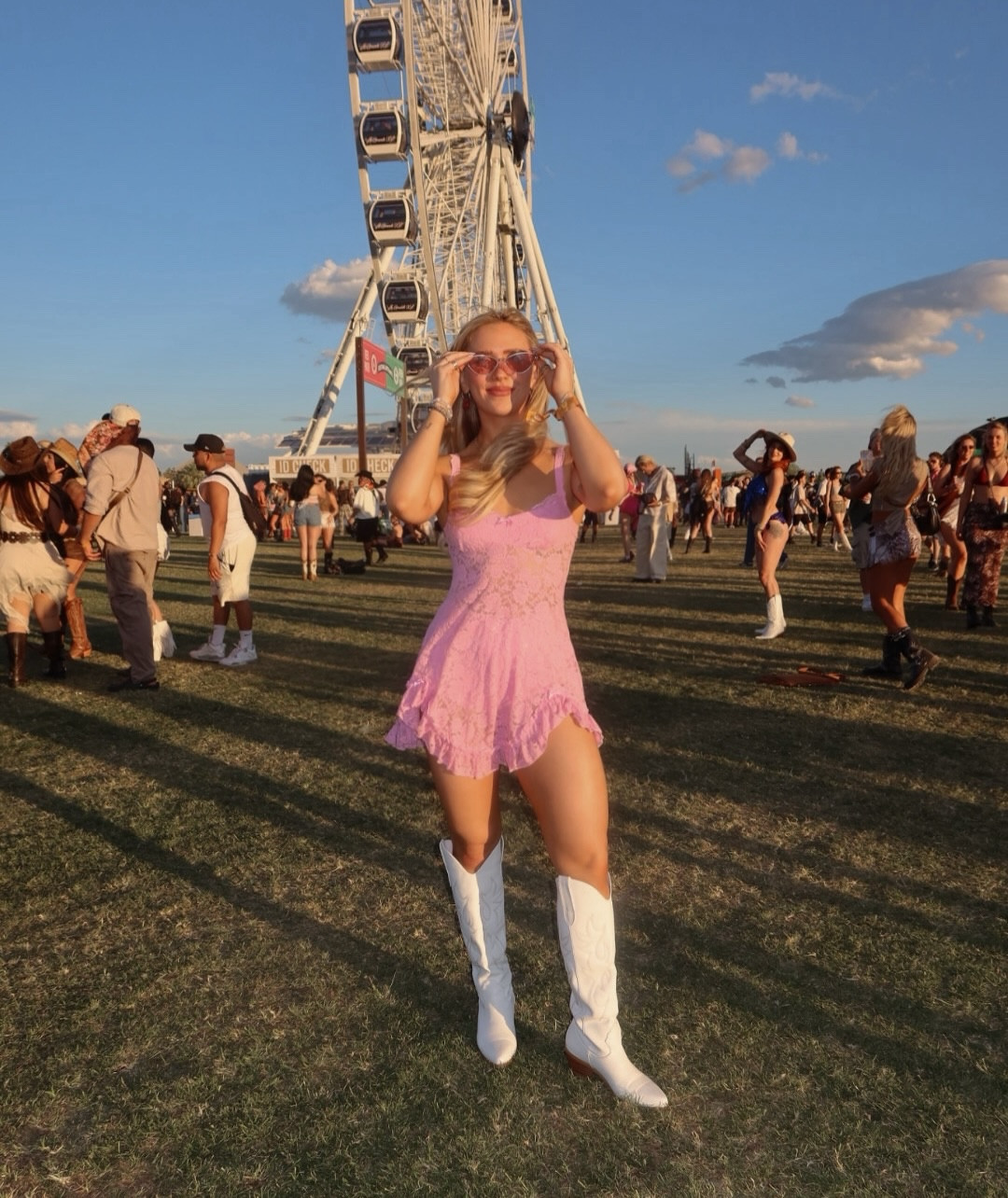 SABCHELLA ✨💗💋🎡
