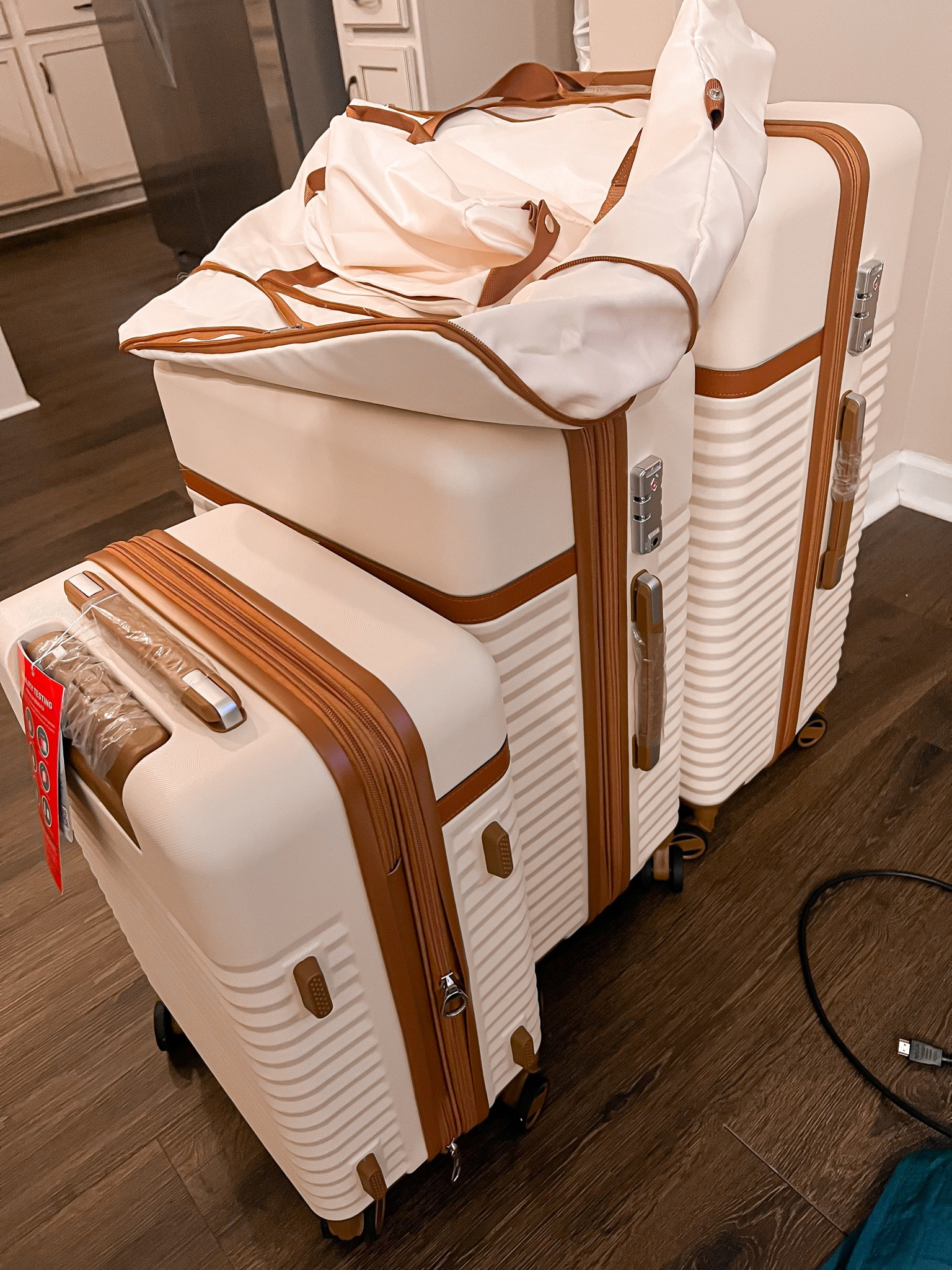 Amazon Find 🧳 

Luggage, neutral luggage , travel , fall finds , chic , brown and white luggage , neutral finds , traveling , Amazon must have , Amazon prime , Amazon sale 

#LTKxPrime #LTKtravel #LTKGiftGuide