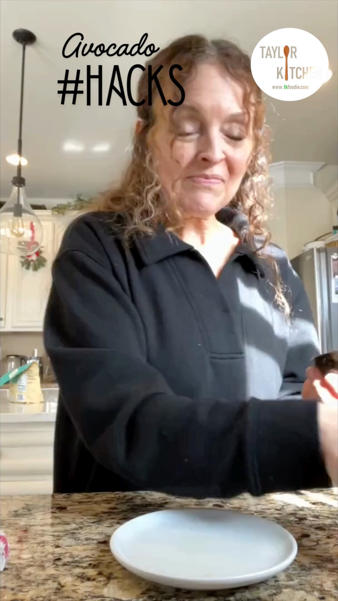 More great food & kitchen #hacks.  Don't waste any more avocados 🥑.
Follow along for more & find some of my favorite kitchen helpers (plus avocado storage) 😉 here on my LTK. 

 #LTKfoodie #LTKvlog #LTKFindsUnder50