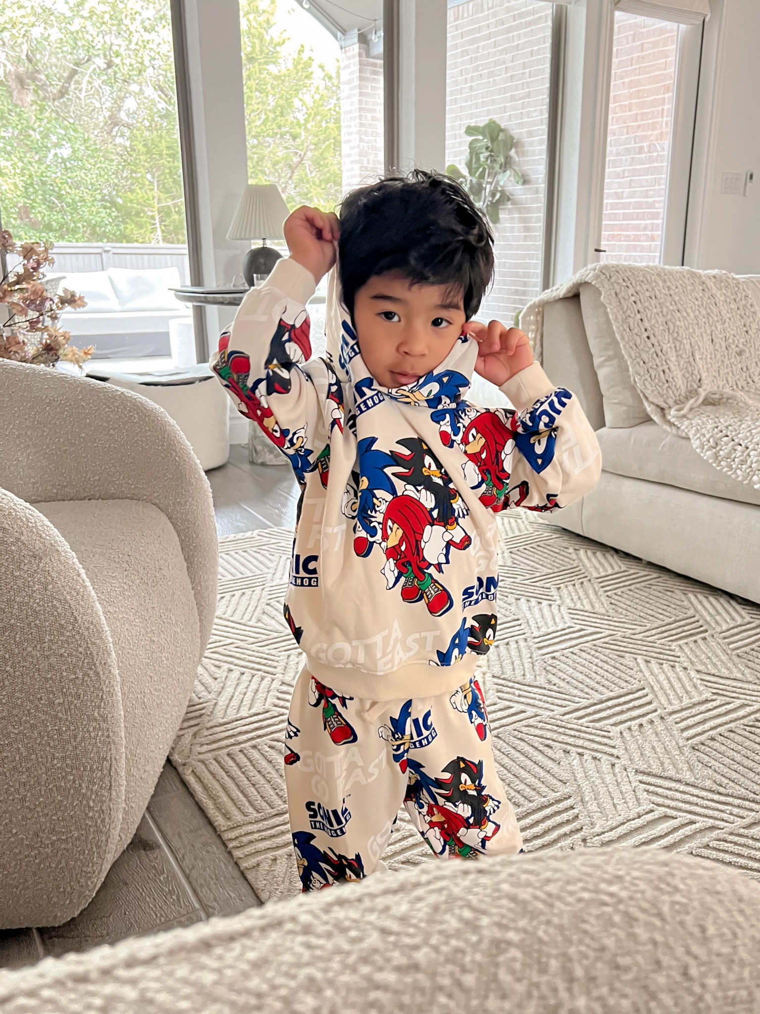 I surprised the boys with this sonic 2 piece set perfect for the fall!! it is currently 20% off

#LTKkids #LTKsalealert #LTKfamily