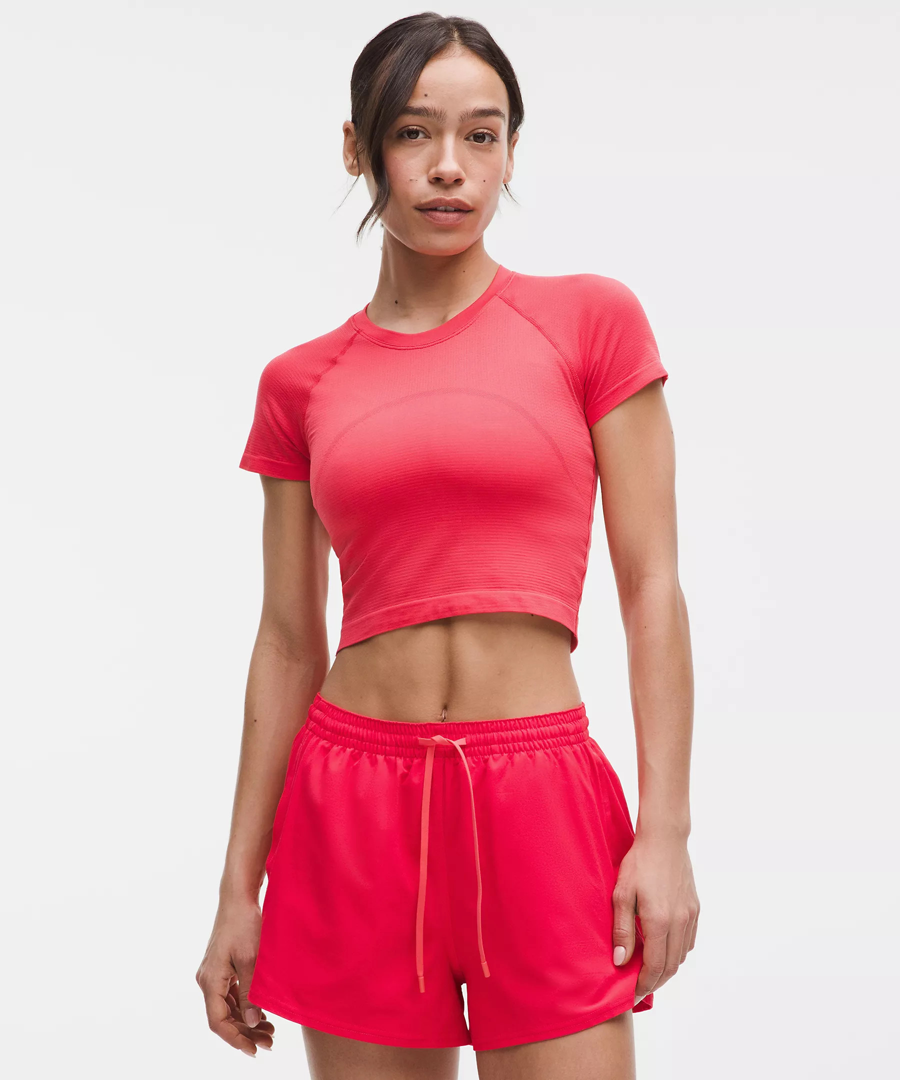 Swiftly Tech Cropped Short-Sleeve Shirt 2.0 | Women's Short Sleeve Shirts & Tee's | lululemon | Lululemon (US)