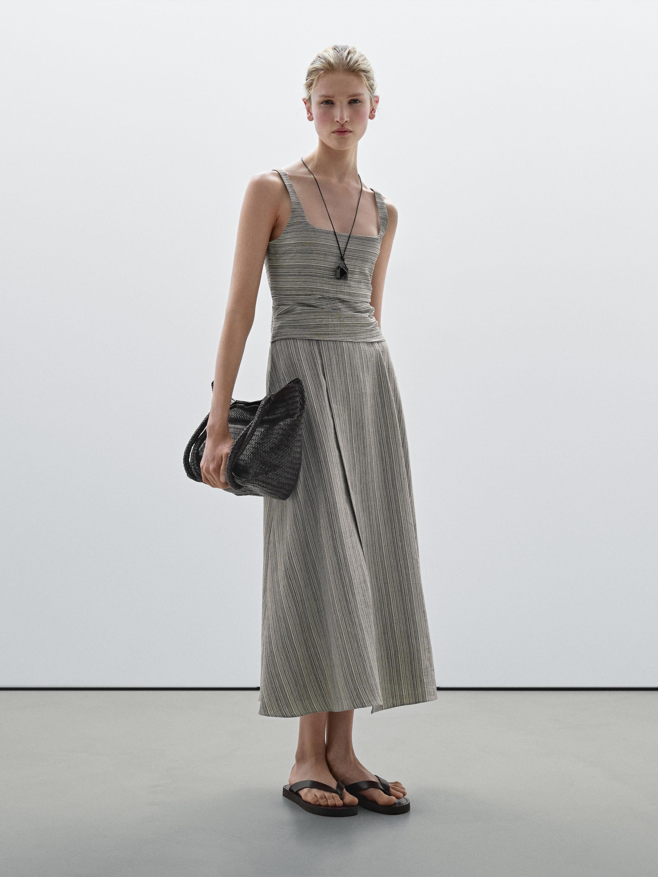 Weitschwingendes Midikleid mit Streifen | Massimo Dutti DE