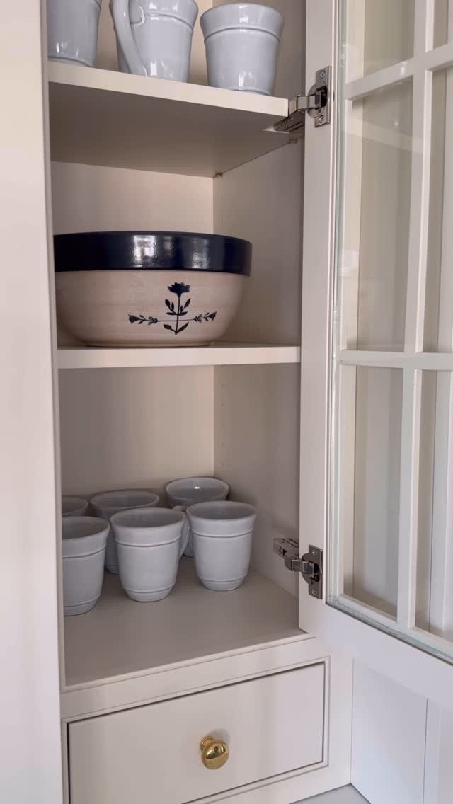 It is such a treat to browse the @magnolia site and feel like I got a thrift fix, all from my home. I never make a return due to the unique feel and quality! (good & bad thing right??) Here’s how I styled the three pieces I got! Comment NEW below to receive a DM with the link to shop this post on my LTK ⬇ https://liketk.it/56CWk 

#classichomedecor #homerenovation #homedesign #homebeforeandafter #kitchenrenovation #kitchendesign #homerenovations #traditionalhome #cottagekitchen #demoday #homedemo #kitchendemo #kitchenbeforeandafter #cottagekitchen #nancymeyers #coastalkitchen #kitchensinks #kitchensinkwindow