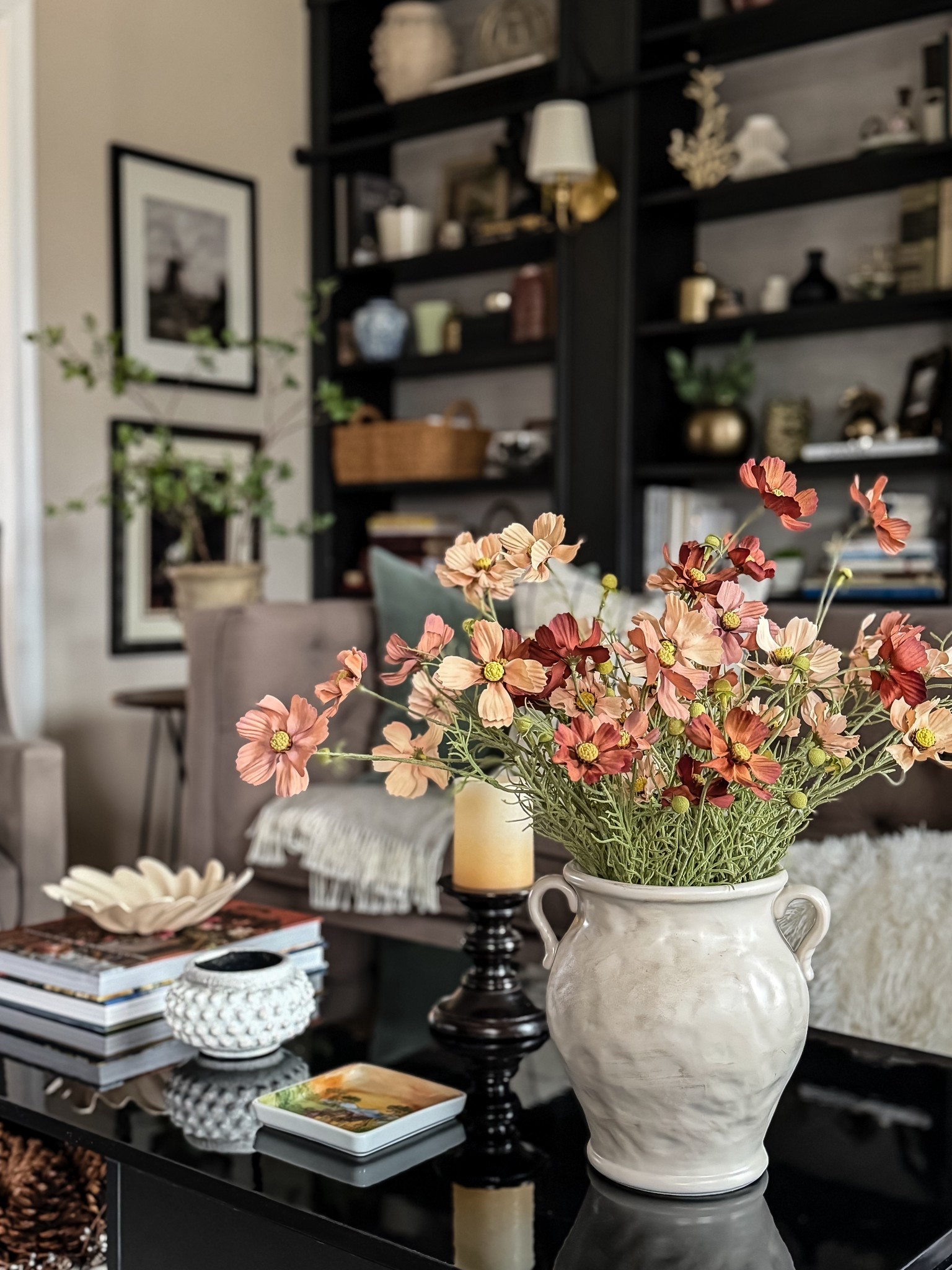 Cozy Winter days but bring in flowers! 
Living room decor, coffee table, vase and flowers decor

#LTKdayinmylife #LTKHome #LTKSaleAlert