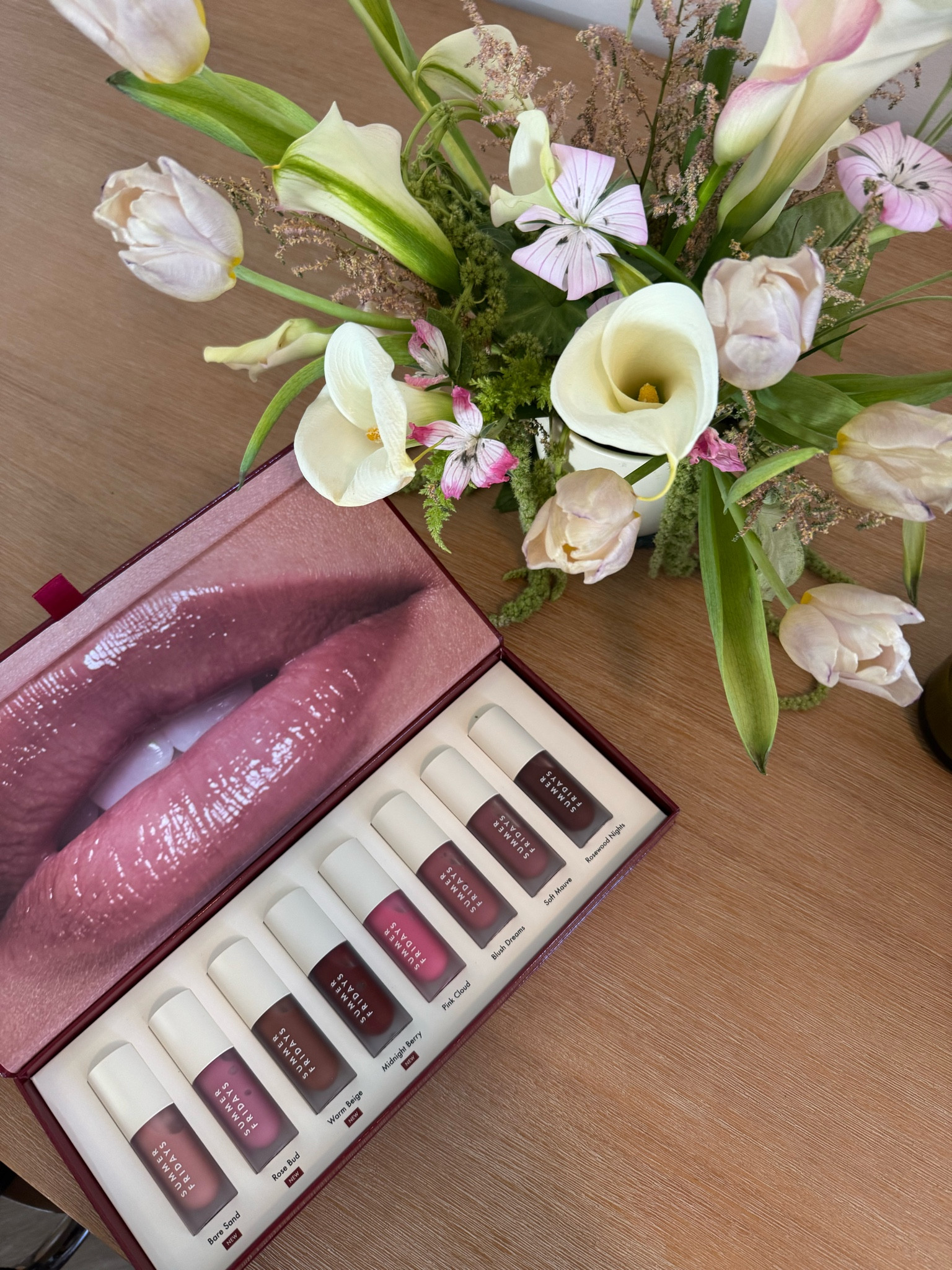 Dream lip oils 

Lip oils, beauty, lip tutorial, makeupp