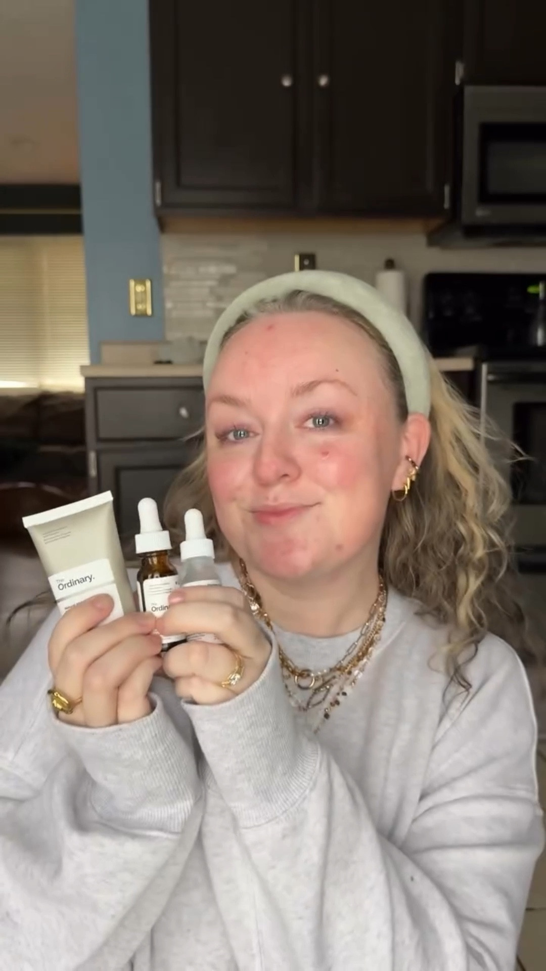 @theordinary is the only way I am beating the dry, winter skin🙈✨

#theordinarypartner #theordinaryskin #getkale #skincare #skincareroutine