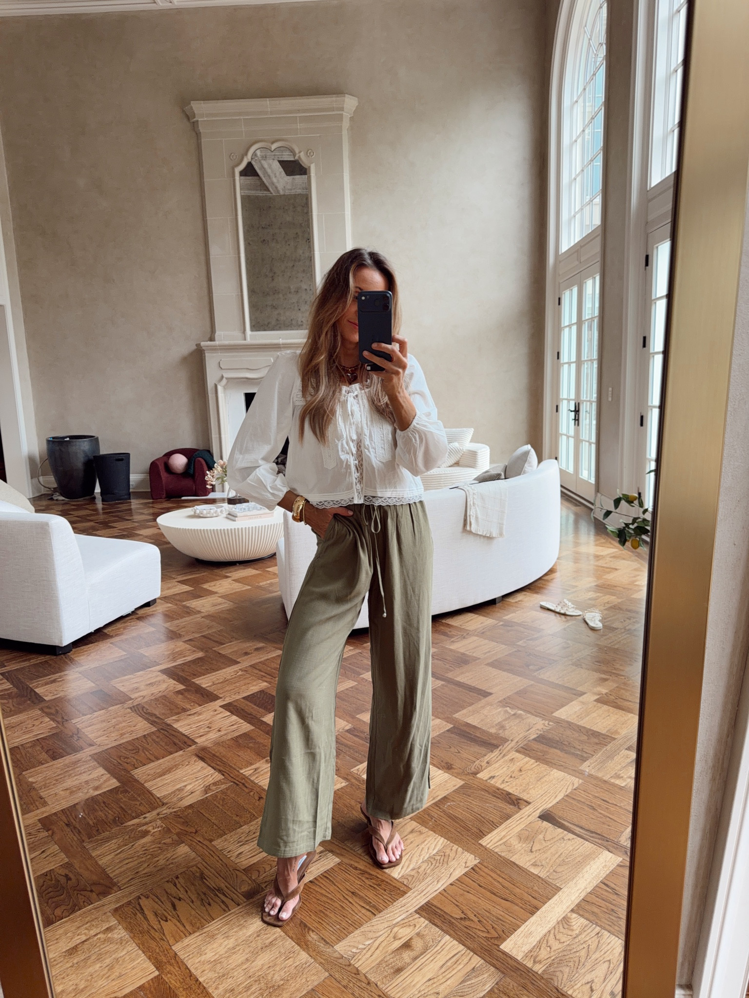 The best linen pants🤩

#LTKmomlife #LTKSeasonal #LTKootd