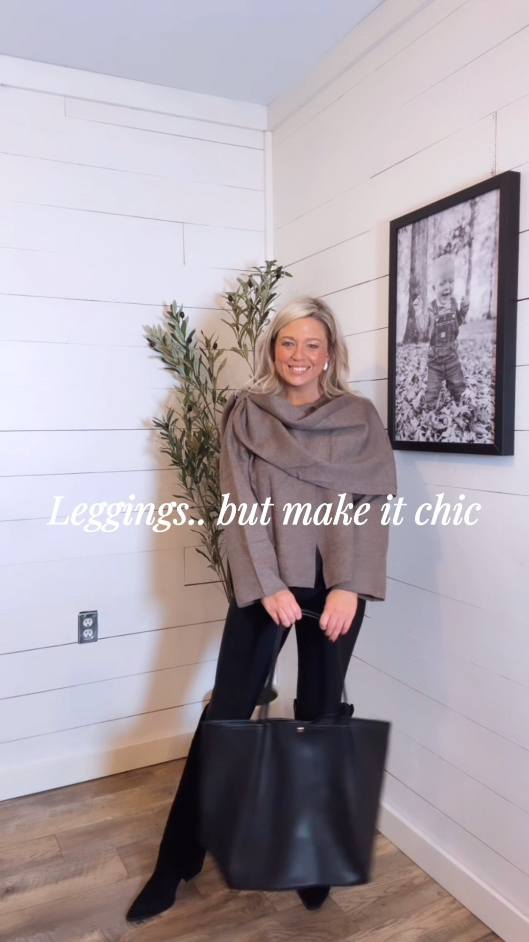 Chic look
SPANX leggings 
Amazon top
Boots 


#LTKHoliday #LTKmomlife #LTKSeasonal