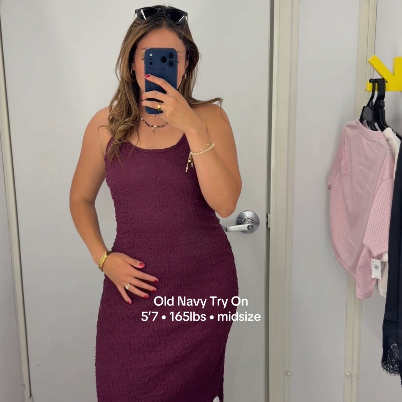 All are linked in my LTK (in my bio)💘 took the purple dress & the cropped tee. I liked the skirt, but the material didn’t seem fitted in the stomach area. Maybe I need to try a bigger size & with Shapewear. @oldnavy #oldnavycreator