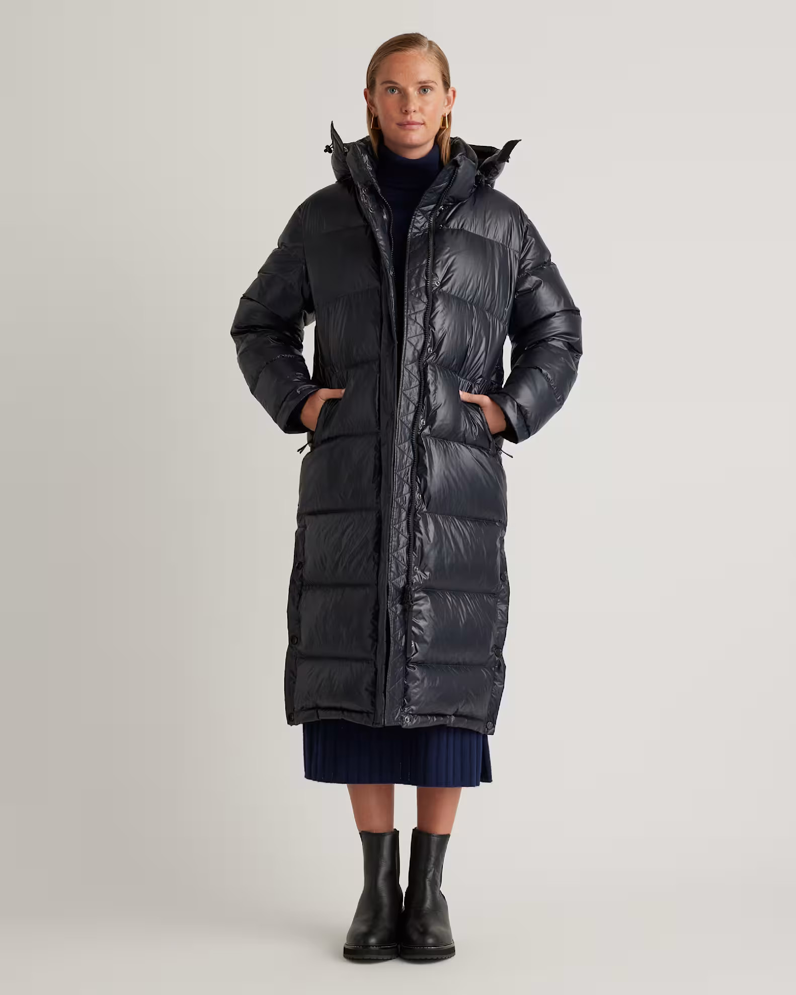 Responsible Down Long Puffer Jacket in Shiny Black | Quince