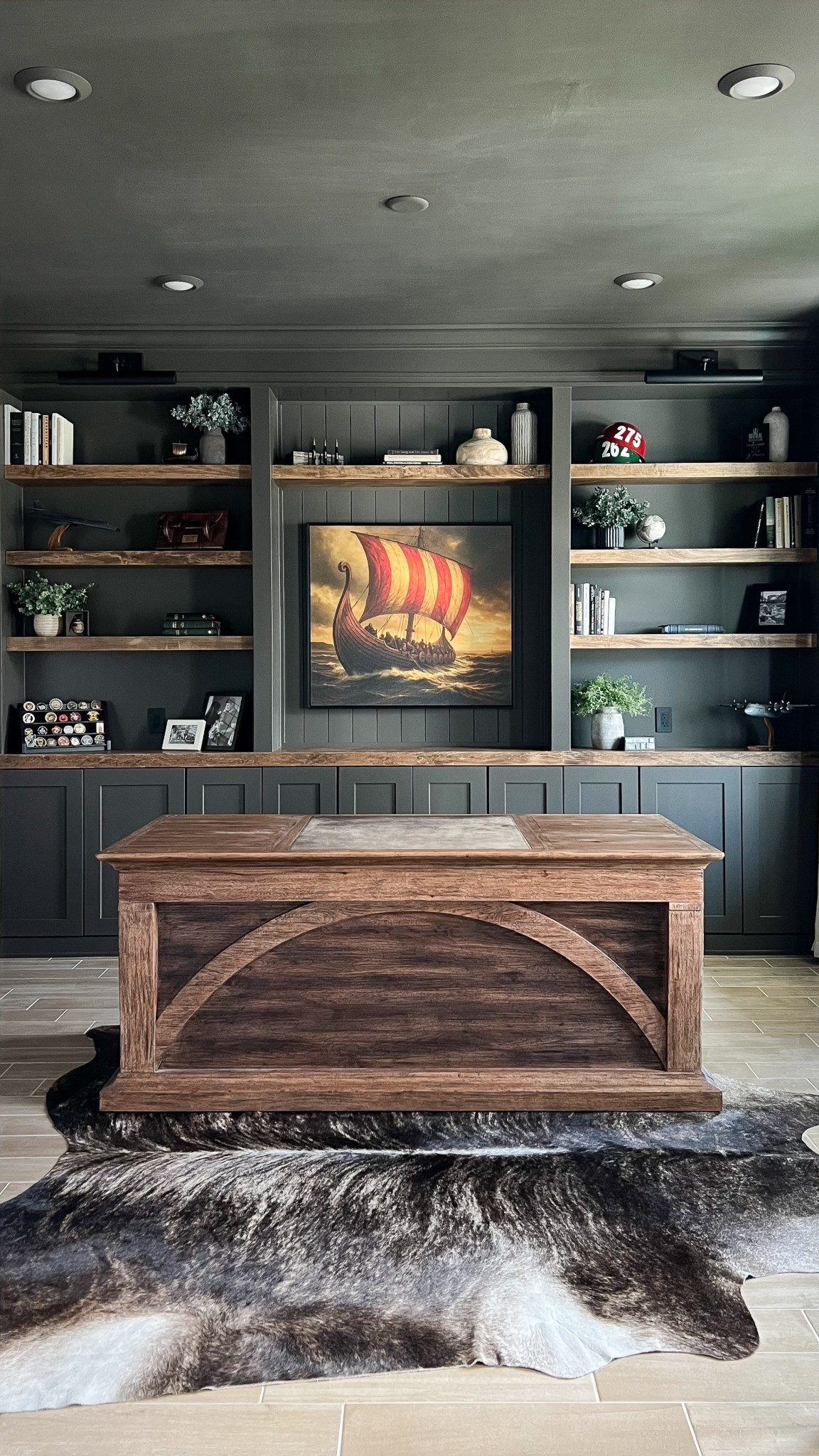 A manly office that is still cozy


#LTKMens #LTKStyleTip #LTKHome