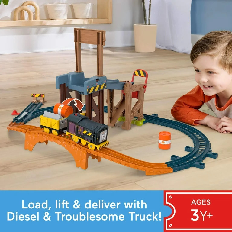 Thomas & Friends Diesel's Lift & Load Construction Set, Motorized Toy Train Playset | Walmart (US)