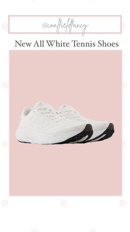 White Tennis Shoes
White sneakers
Comfortable tennis shoes 


#LTKshoecrush
