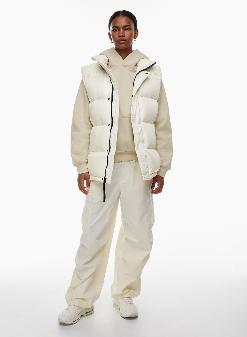 THE SUPERSIZE PUFF™  VEST | Aritzia