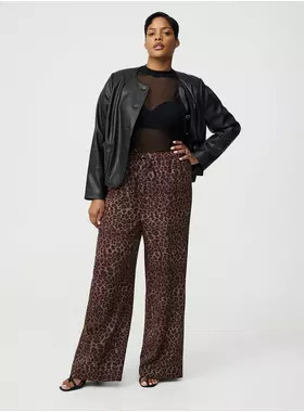 High-Rise Wide Leg Pull-On Crepe Pant | Torrid (US & Canada)