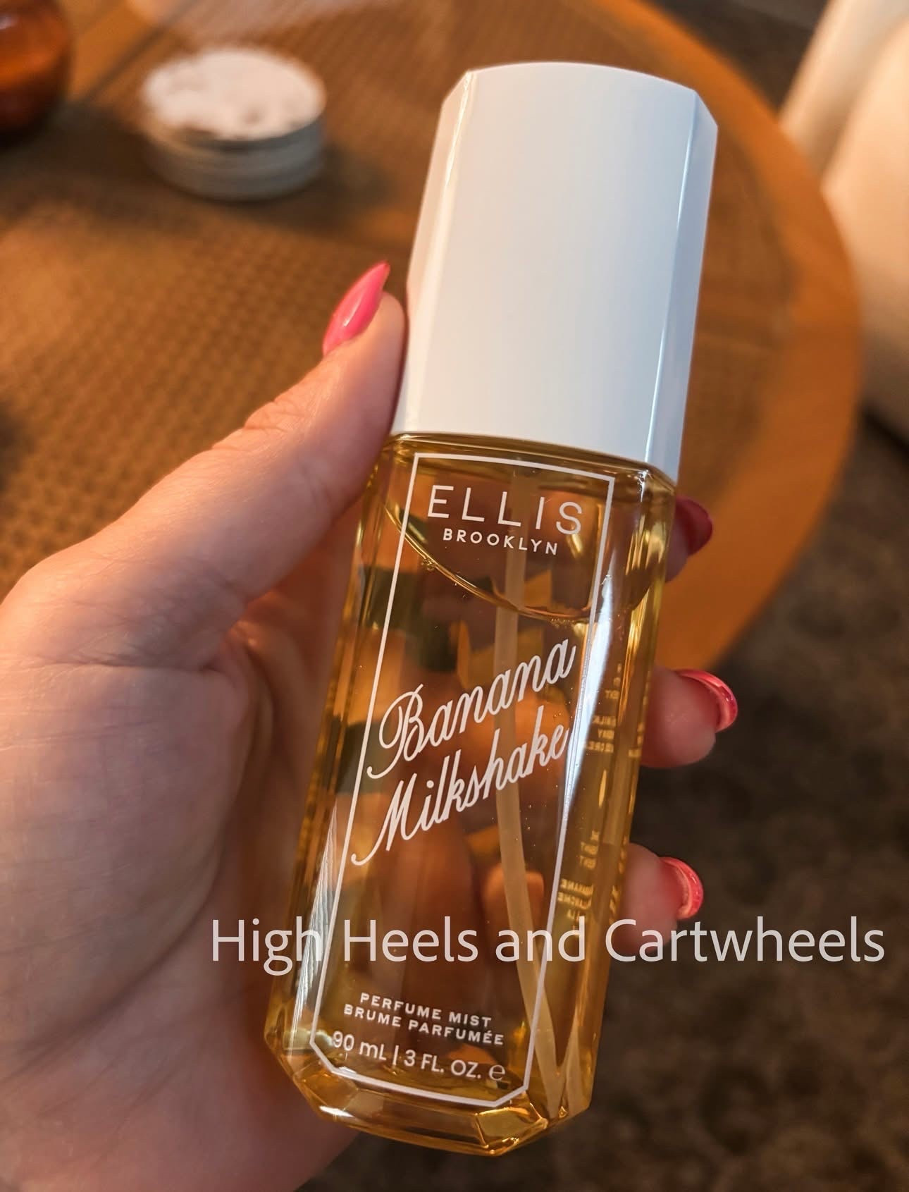 Ladies, if you love Sol de J, I have a new find for you. Similar vibes, but so intoxicating! I’ve been looking for a fun new mist for summer and this is it!! 🍌