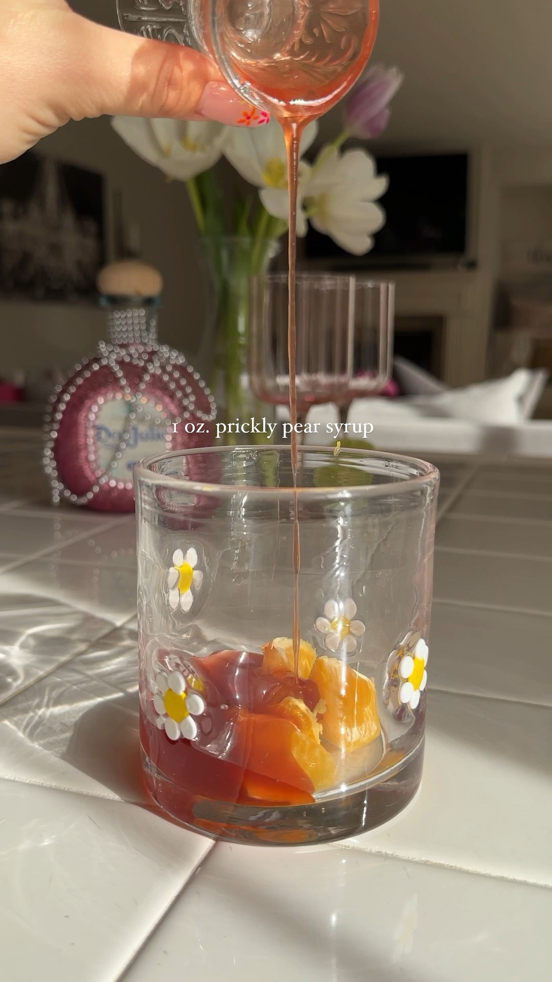 My infamous Daisy Cocktail shaker! I’ve put this set together myself. The glass is linked below, the top is a cocktail shaker top from my Amazon that happens to fit it very snug and securely so there are no drips when I use it as a shaker! ❤️

#LTKFindsUnder50 #LTKSaleAlert #LTKHome