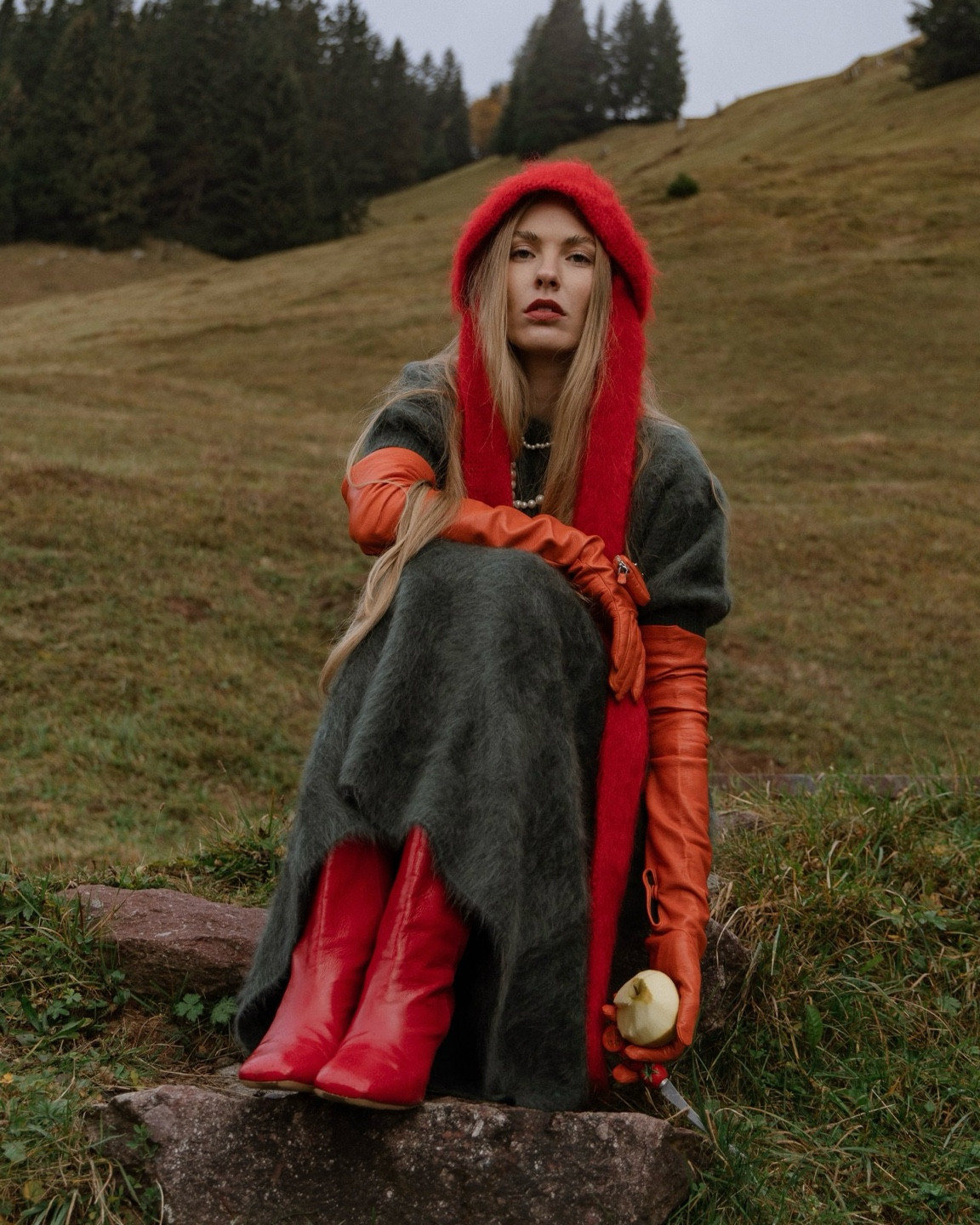 Autumn fluffy mood via #MyTheresa

Autumn Outfit Leather Gloves Brushed Cashmeree

#LTKluxury #LTKautumn #LTKeurope