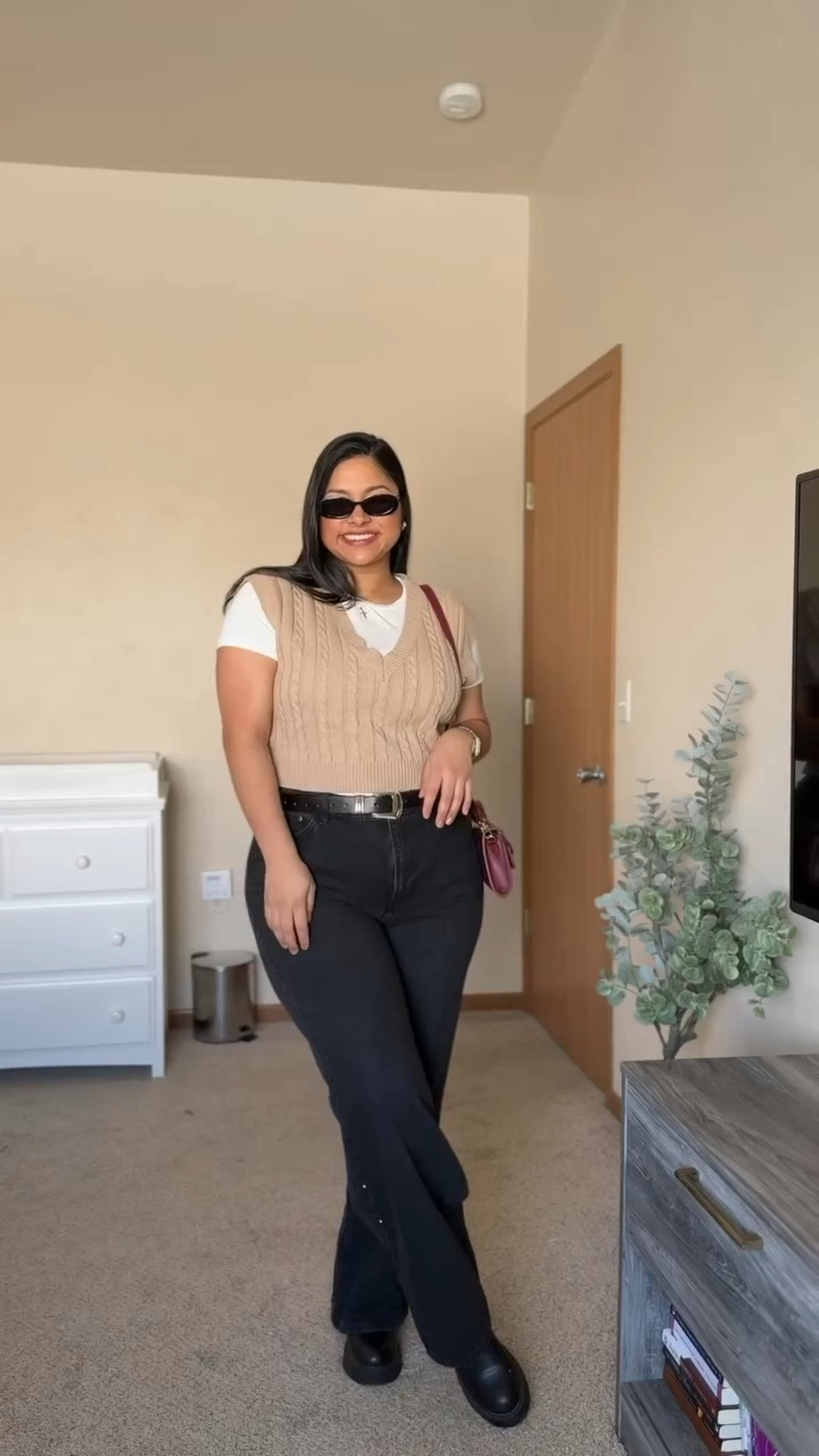 Detalles de las prendas abajo⬇️
BLUSA: L
CHALECO: M
JEAN: 16



#outfitspostparto #maternityfashion #maternitystyle #outfitinspo #grwmoutfit #maternityoutfit #grwm #outfitinspiration #postpartumfashion #postpartumstyle #postpartummoms outfits para postparto, outfits para mujer lactante, lactancia #lactanciamaterna #latinablogger #latinaenusa