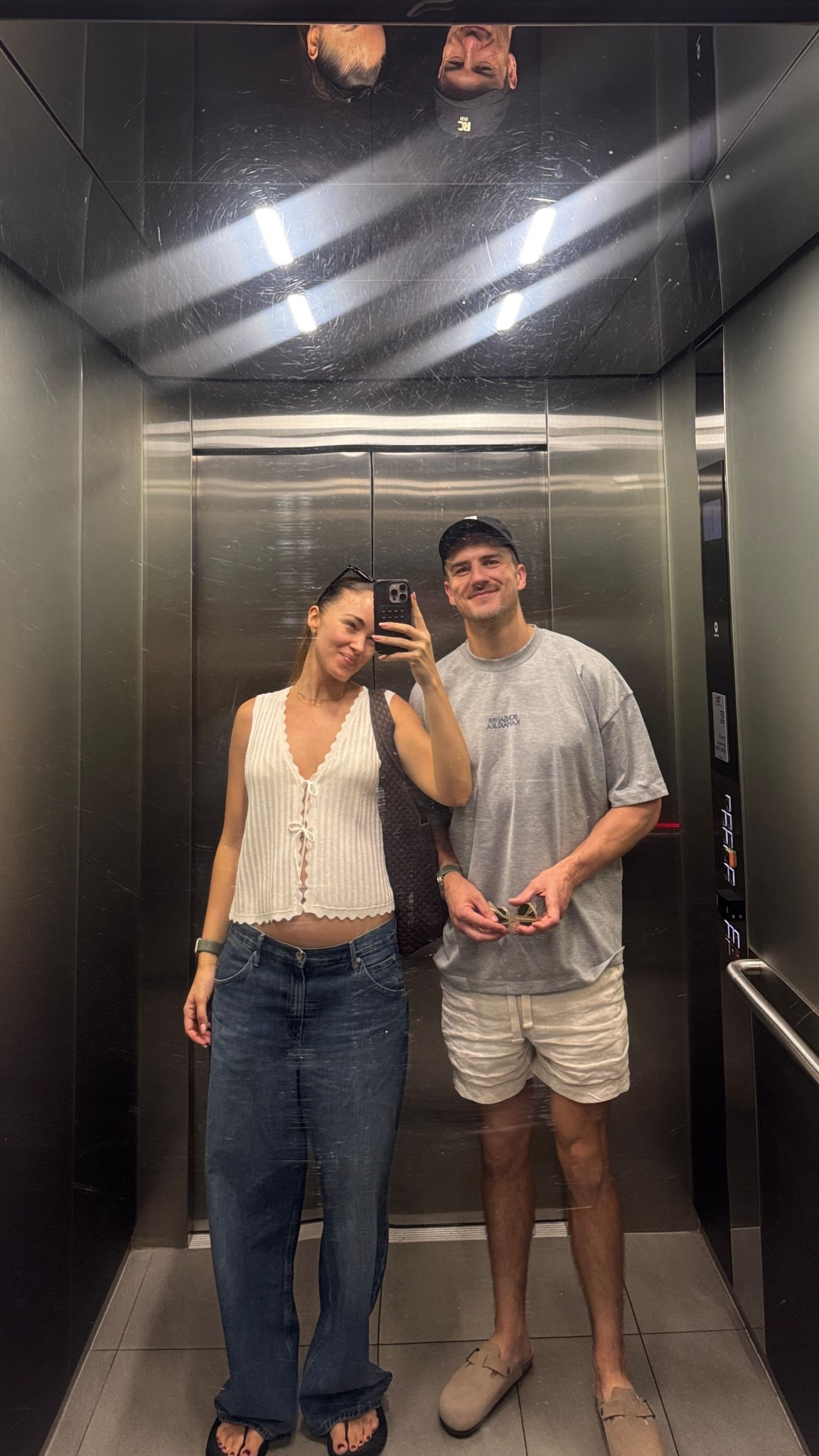 The perfect baggy jeans for pregnancy #20weekspregnant 

#LTKjeans #LTKaustralia