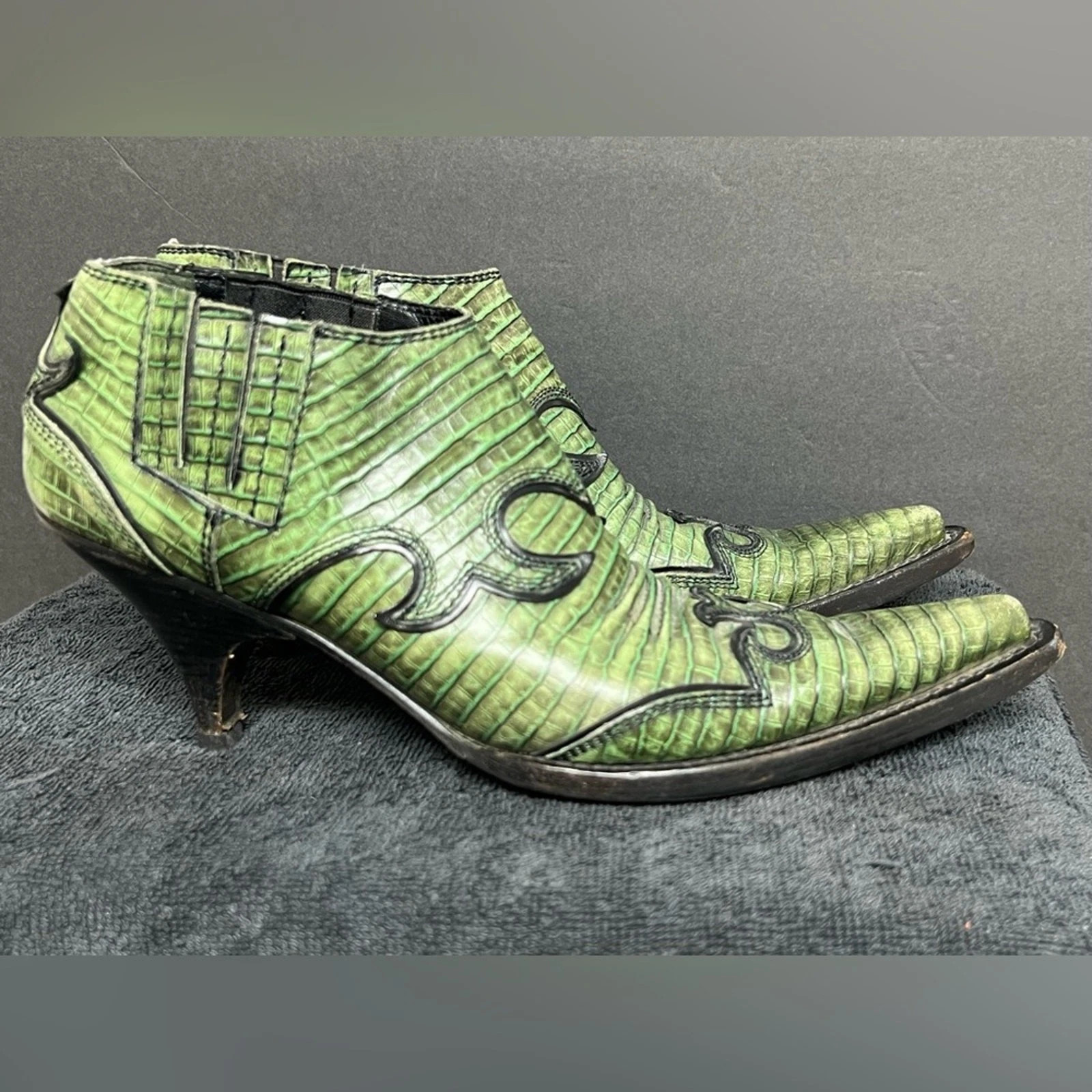 Vintage Miu Miu Green Patent Leather Crocodile Print Ankle Boots IT 38 (US 7.5) | eBay | eBay US