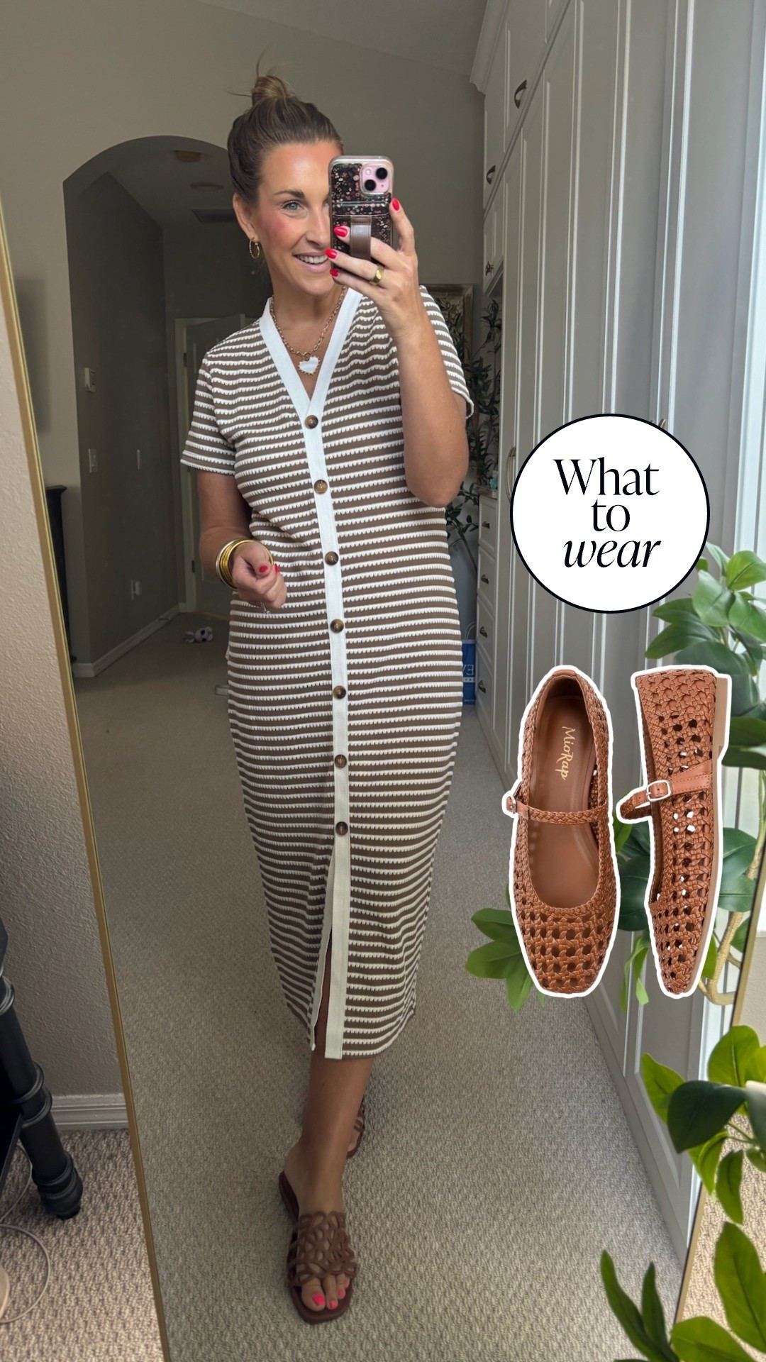 Neutral stripes and woven flats make this dress perfect for fall. 🤎

#LTKootd #LTKSeasonal #LTKgrwm