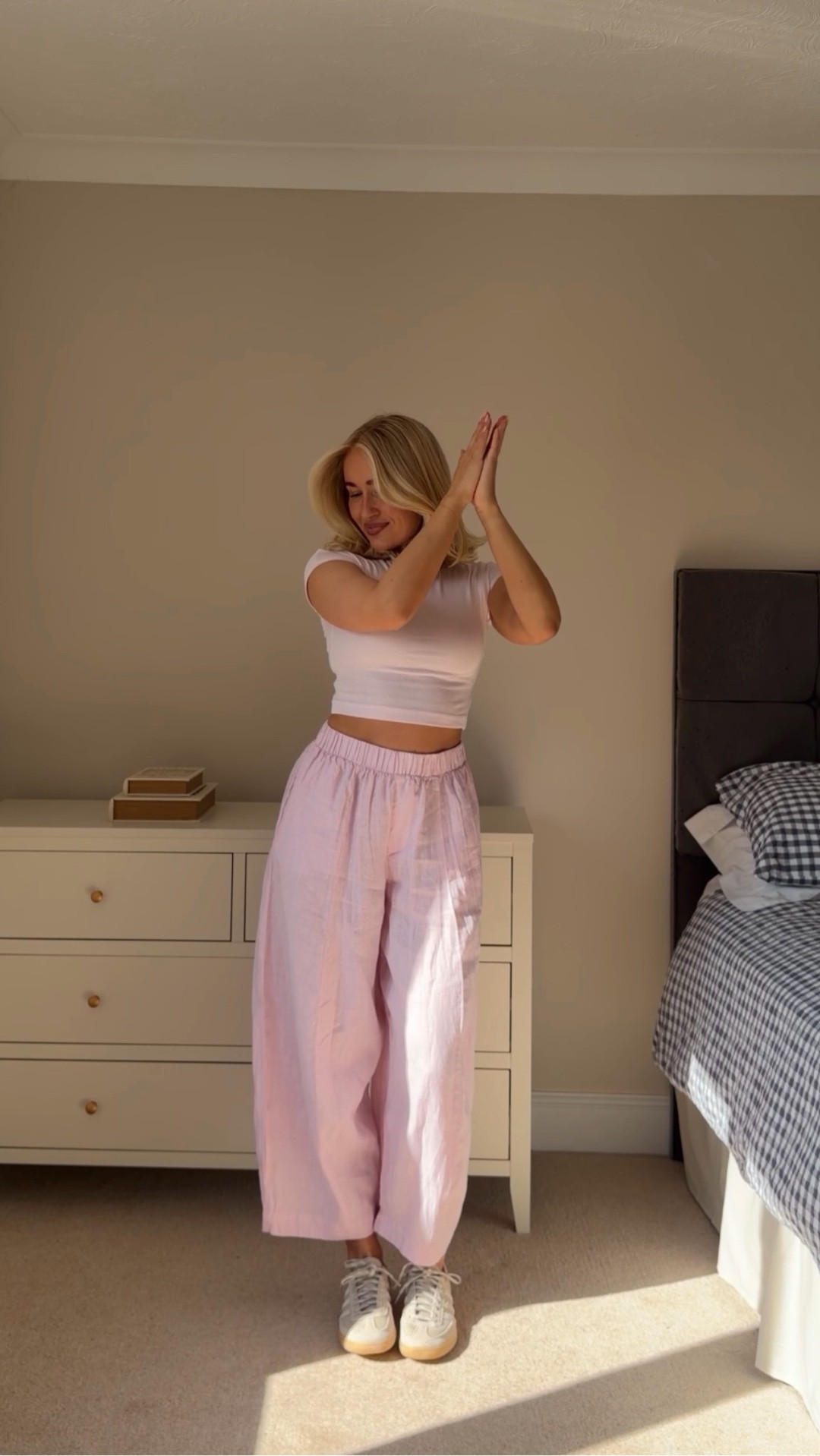 Pink linen summer outfit 


#LTKspring #LTKstyletip #LTKsummer