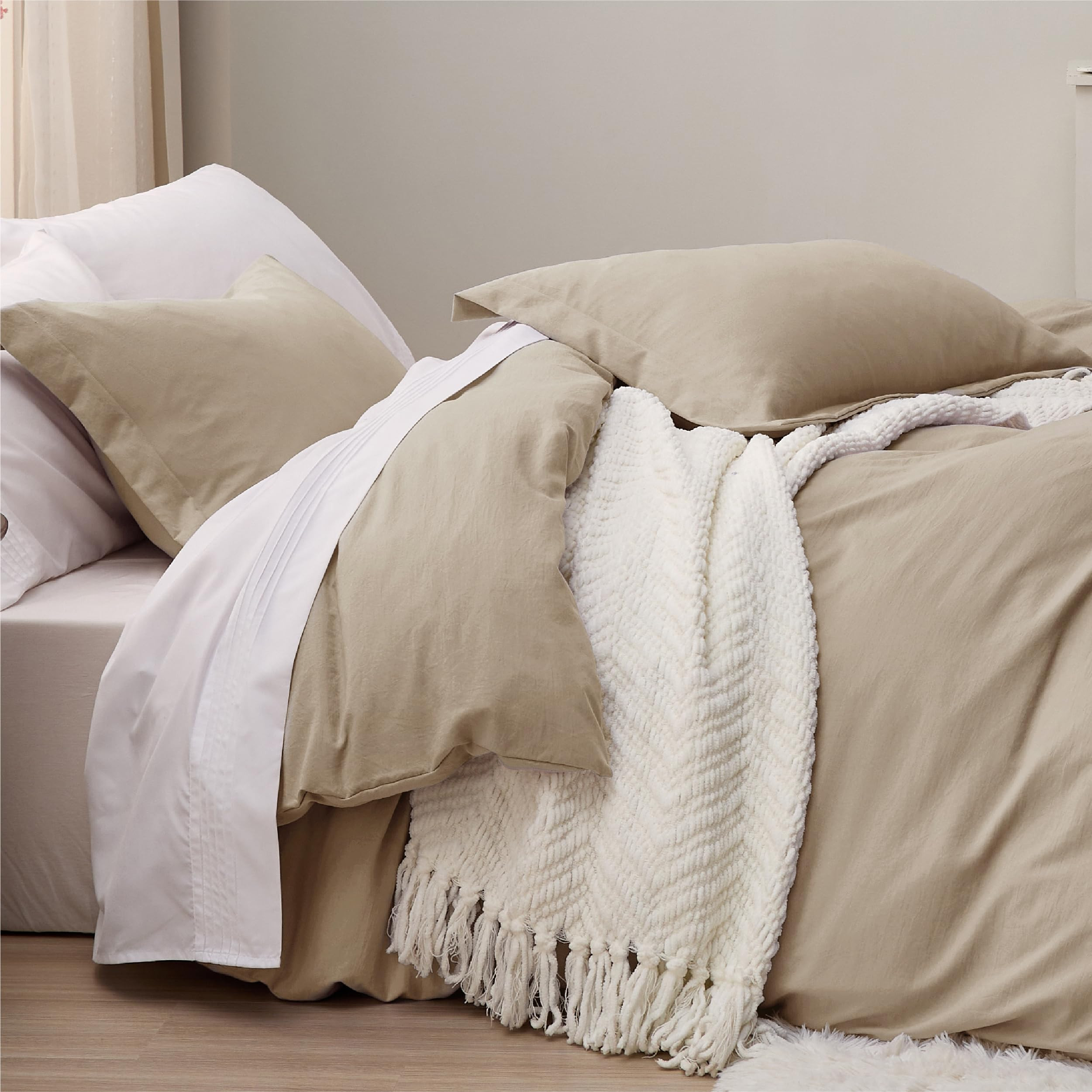 Bedsure Deep Beige Duvet Cover King Size - 3 Pieces Prewashed Extra Soft Bedding Set, Includes 1 ... | Amazon (US)