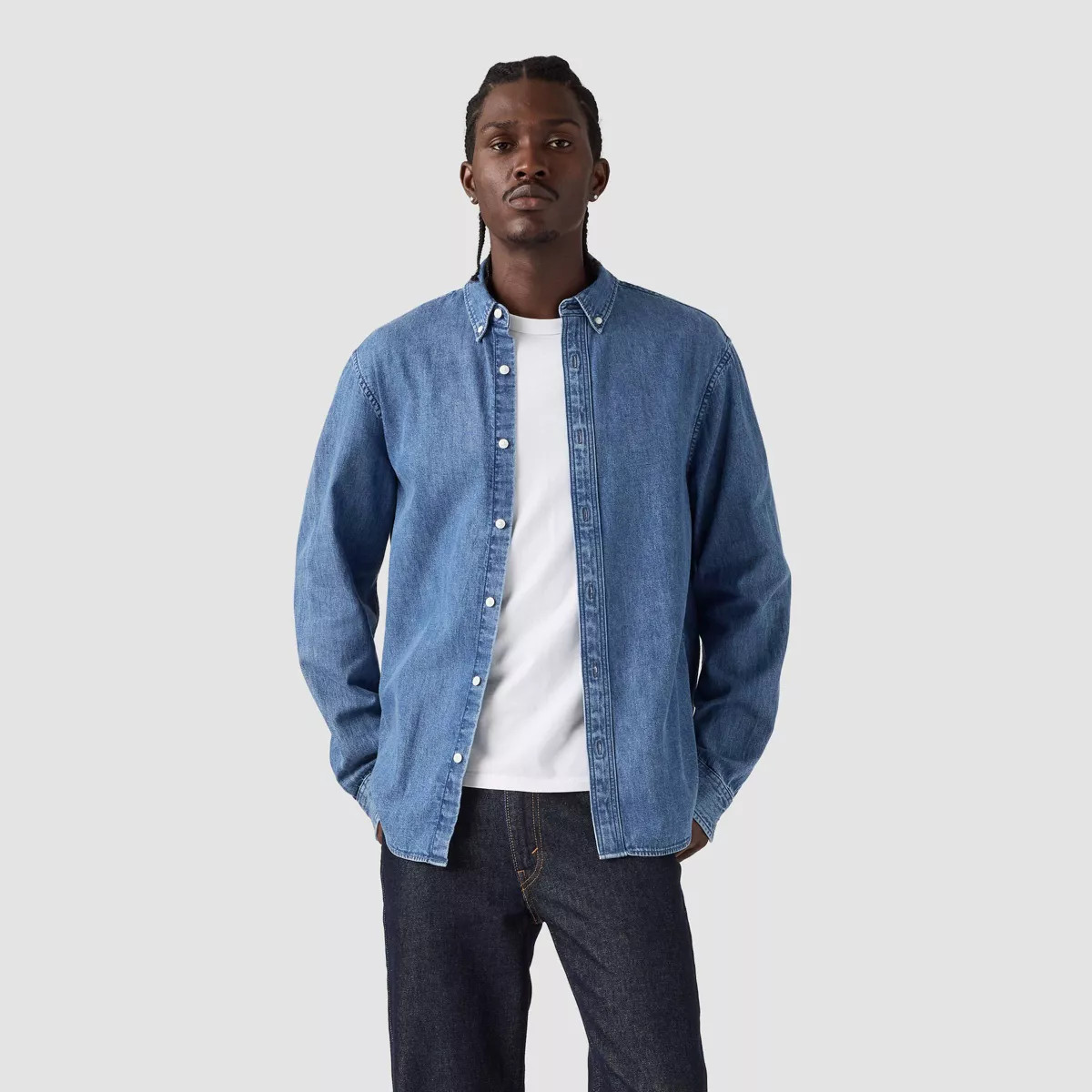 Levi's® Men's Relaxed Fit Classic Long Sleeve Button-Down Shirt - Blue Denim S | Target