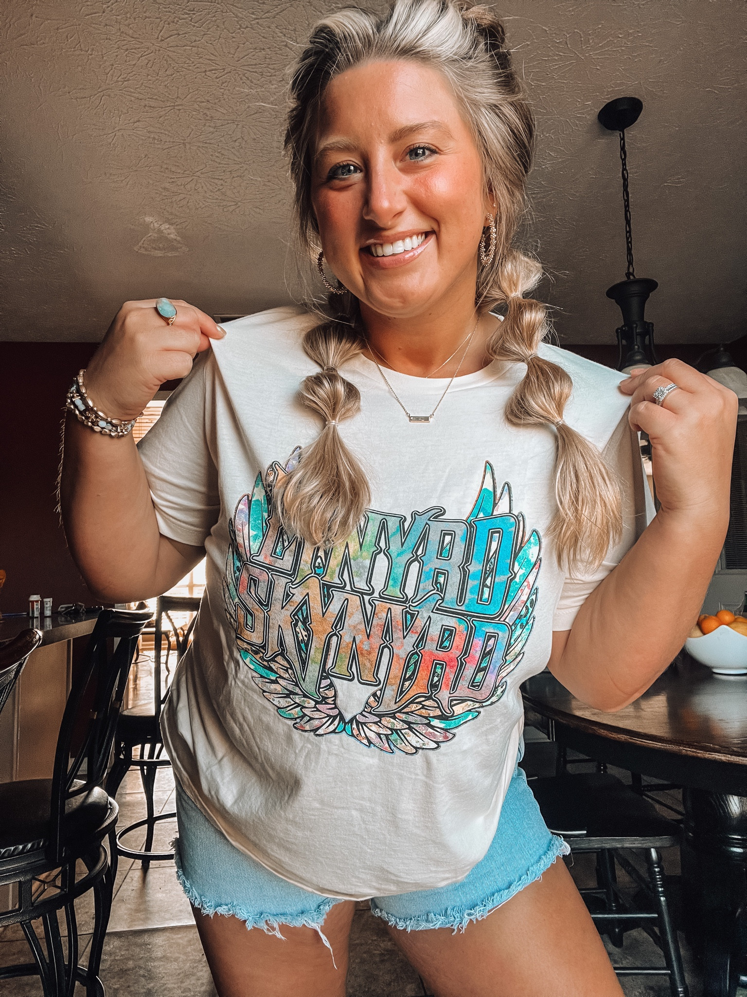 Can someone play Free Bird? Love this band tee from Jane.com and they have SO MANY! 

#LTKfit #LTKSale #LTKU