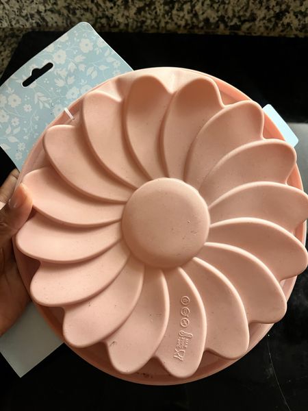 Summer baking | silicone baking pans | Flower party | Amazon finds

#LTKHome #LTKSeasonal
