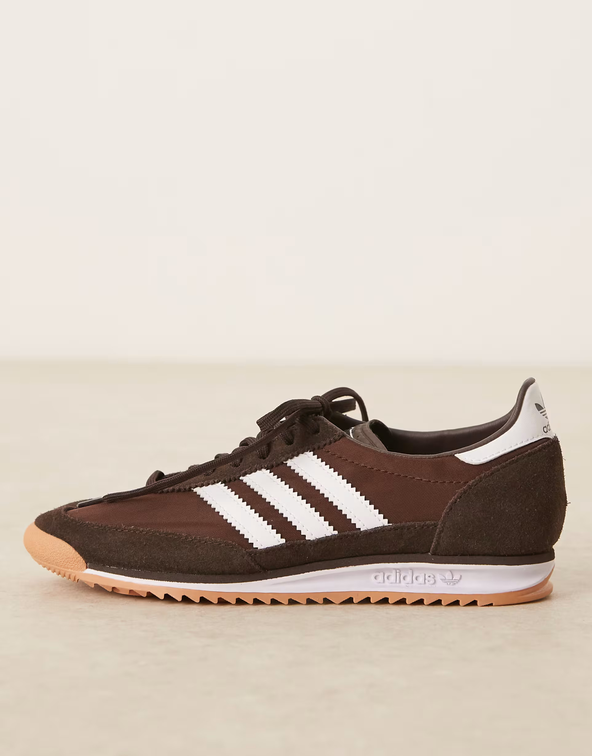Zapatillas de deporte marrones y blancas SL 72 OG de adidas Originals | ASOS (Global)