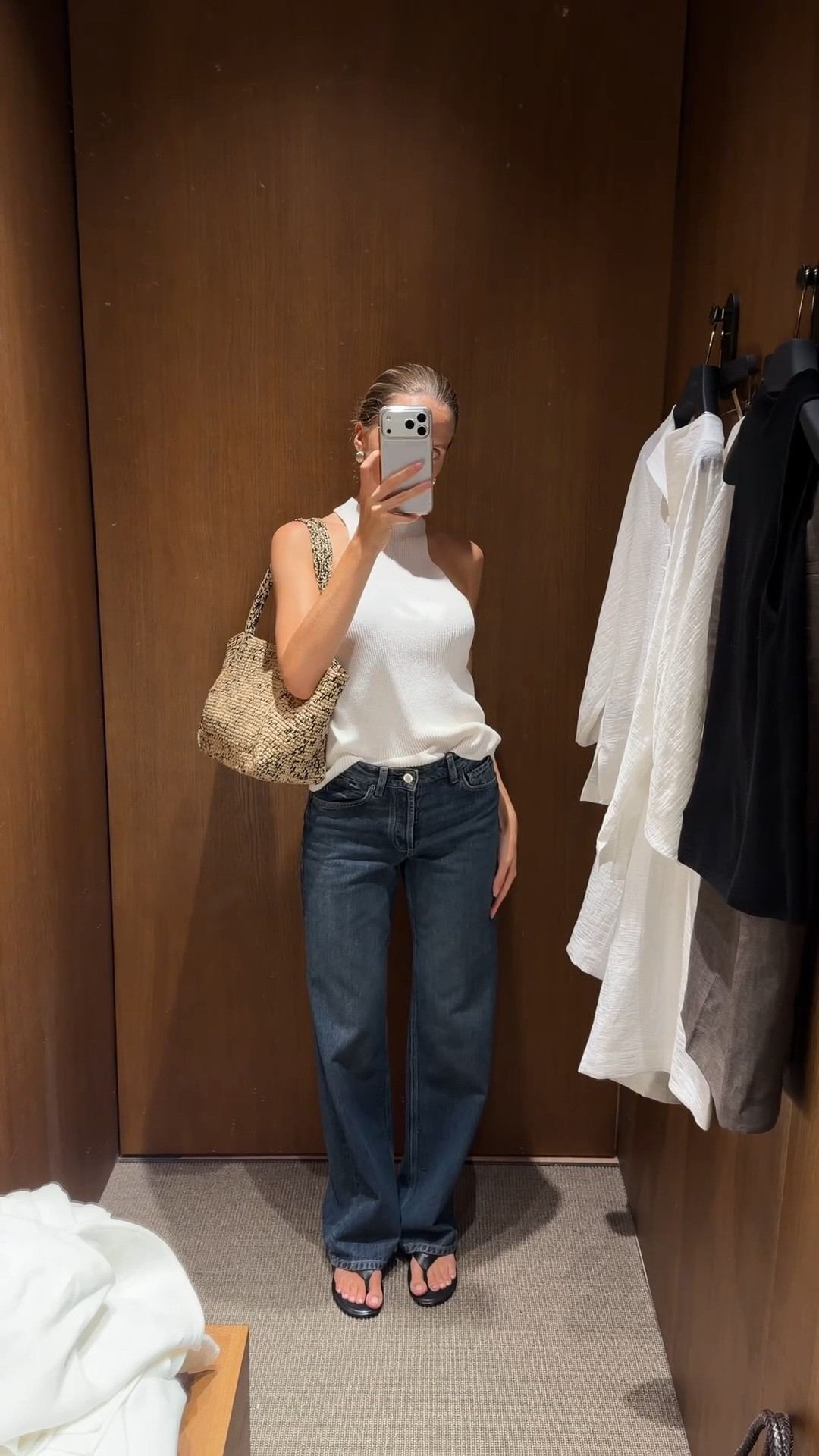 The perfect summer jeans 🤌🏼 I’ wearing jeans size 34 and top size S 🫶🏼 I’m 173cm

#LTKootd #LTKWorkwear