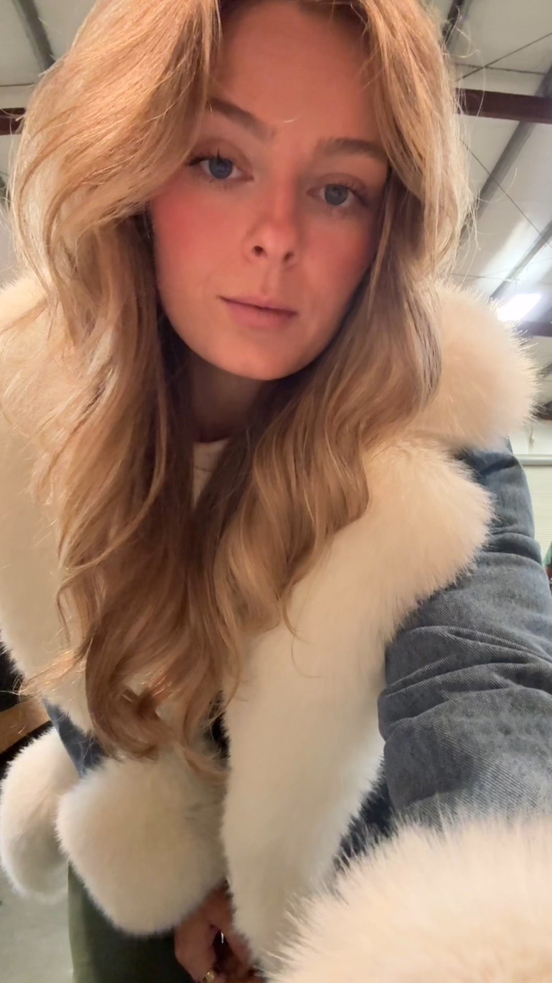 Obsessed with this coat! If I can’t be at the NFR, then I’ll at least dress like I am. 🤠 denim and fur coat, wide leg jeans, boots

#LTKdayinmylife #LTKHoliday #LTKFindsUnder100