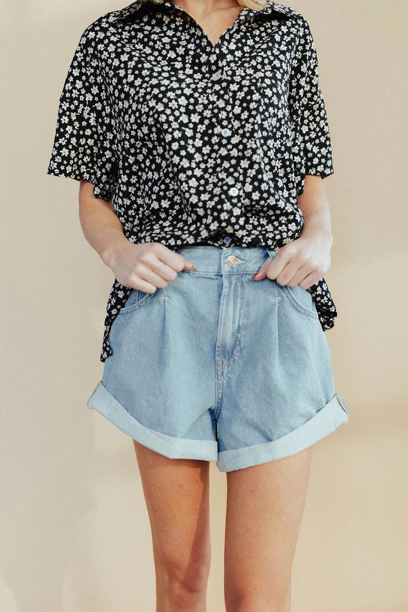 Free People Danni Shorts in Open Sky | Henly