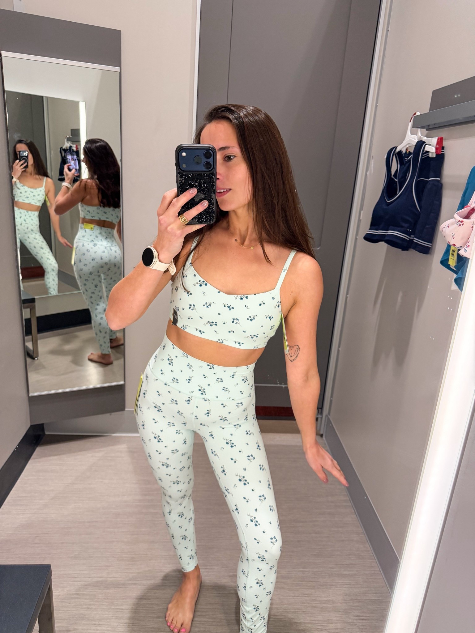 Pilates? A run? Coffee run? Honestly… all three ☕️
This set is one of those pieces that makes you want to move. The print is so cute for spring and the fabric is ridiculously soft.

Linked the exact set 🤍 and yes I did have to buy it 

#LTKfitnessgoals #LTKActive #LTKSpringSale