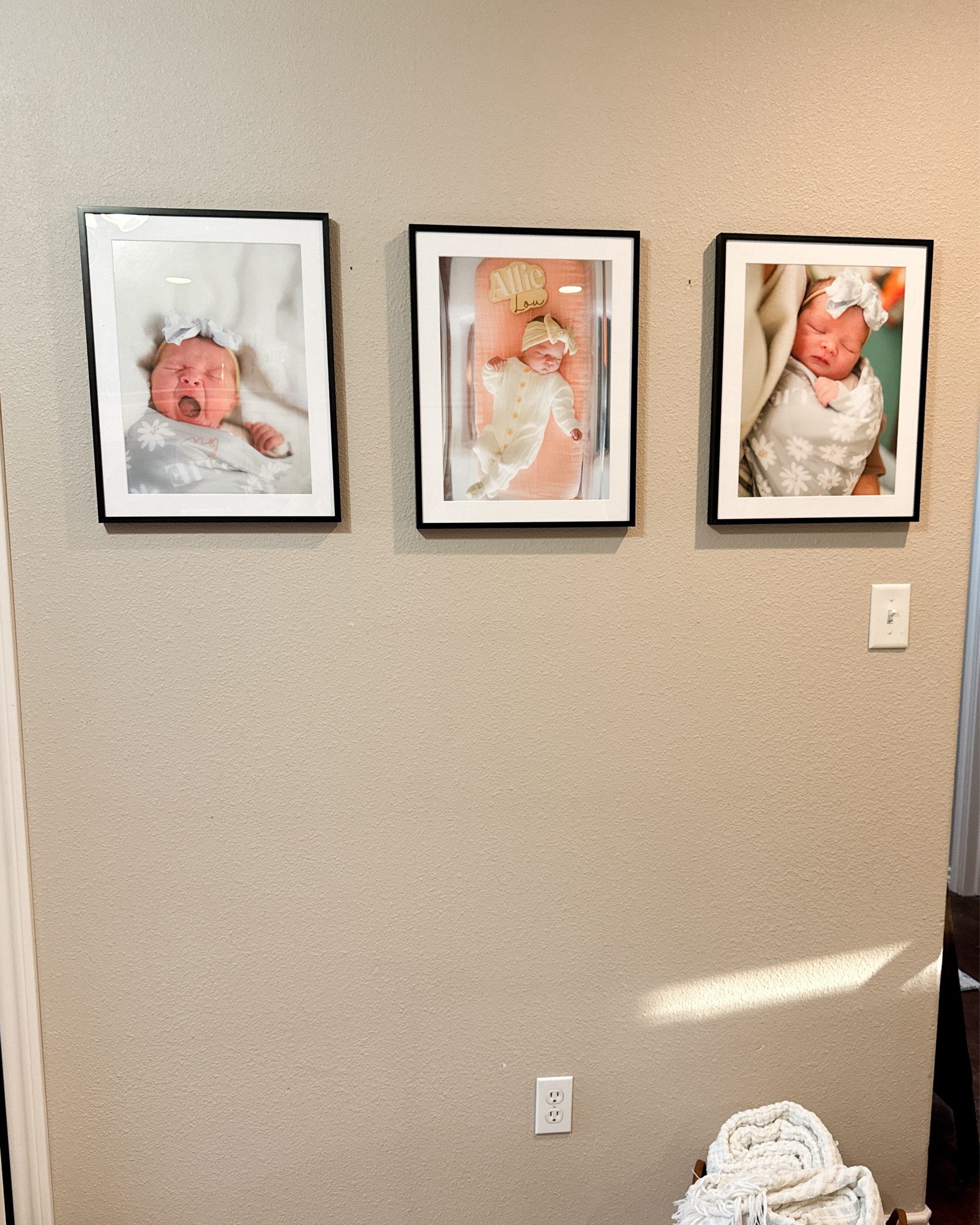 Affordable gallery wall DIY hack!

#LTKFamily #LTKHome #LTKGiftGuide