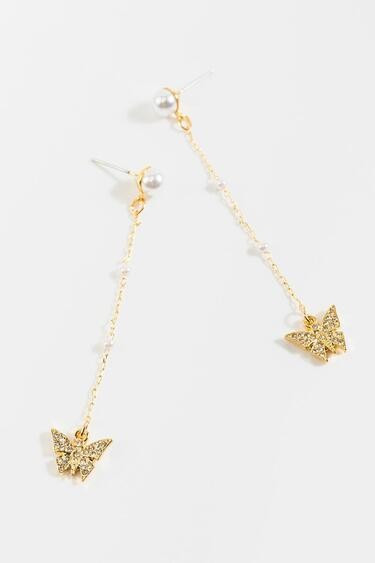 Naiomi Pearl Butterfly Drop Earrings | Francesca’s Collections