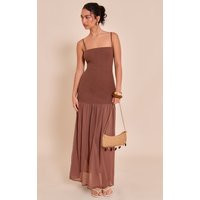 Chocolate Linen Look Strappy Dropped Waist Maxi Dress | PrettyLittleThing US